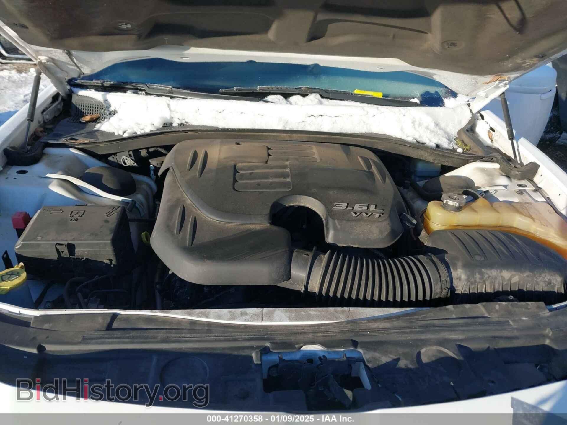 2012 CHRYSLER 300 - VIN: 2C3CCAAG6CH116829 - Фото 10