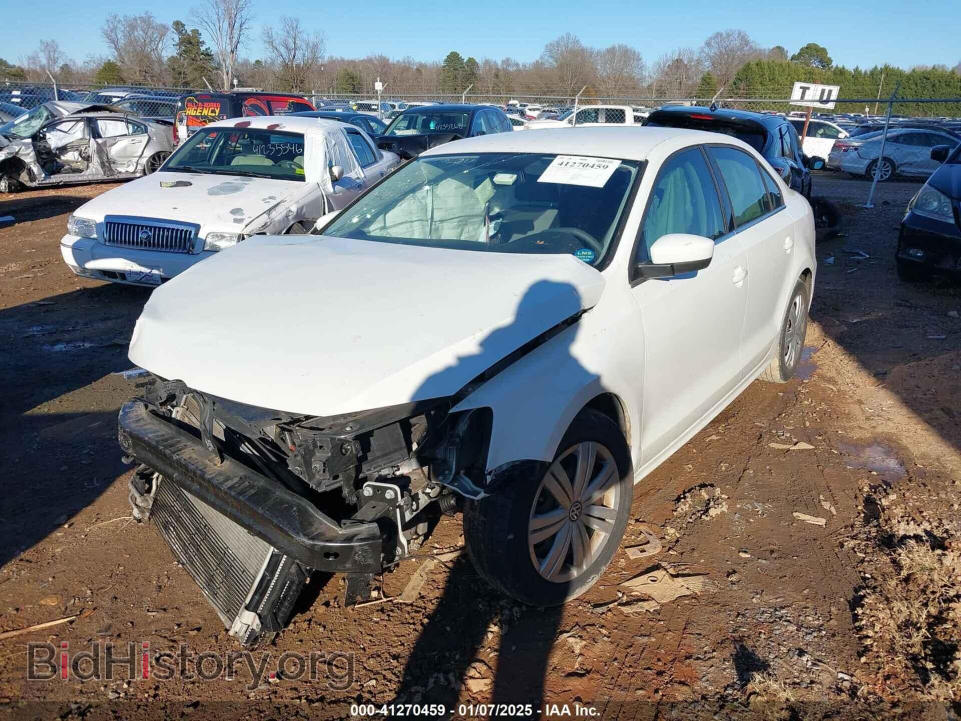 2017 VOLKSWAGEN JETTA - VIN: 3VW2B7AJXHM246515 - Фото 2
