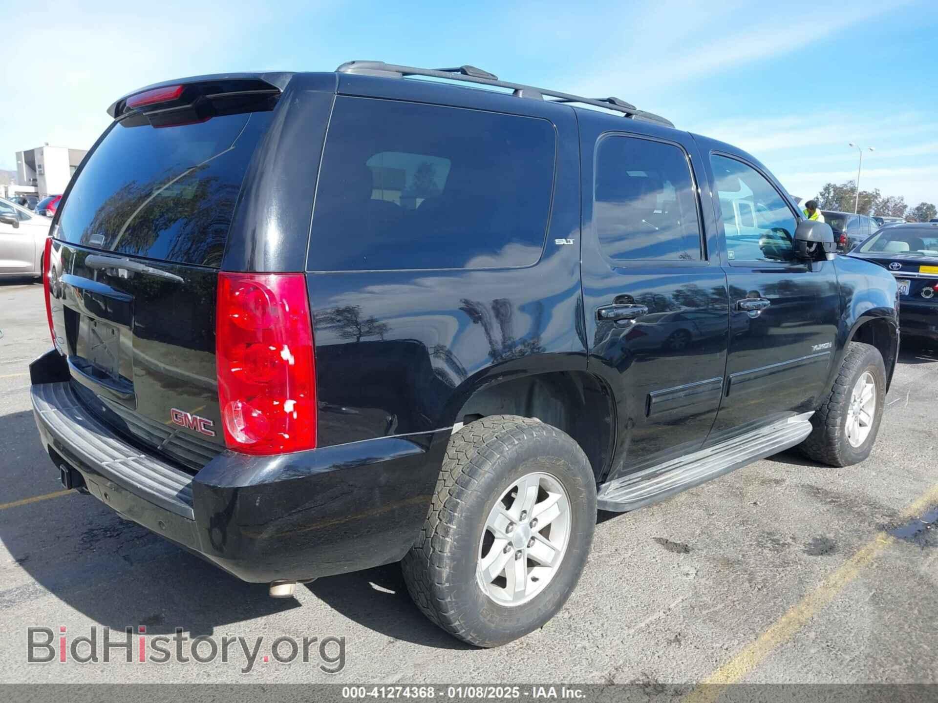2012 GMC YUKON - VIN: 1GKS1CE05CR102995 - Photo 4