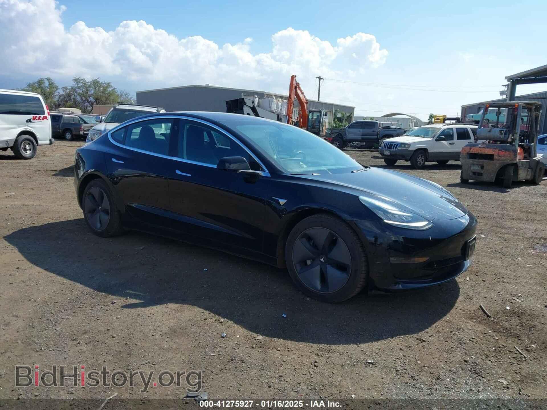 Фотография 5YJ3E1EB5JF182490 - TESLA MODEL 3 2018