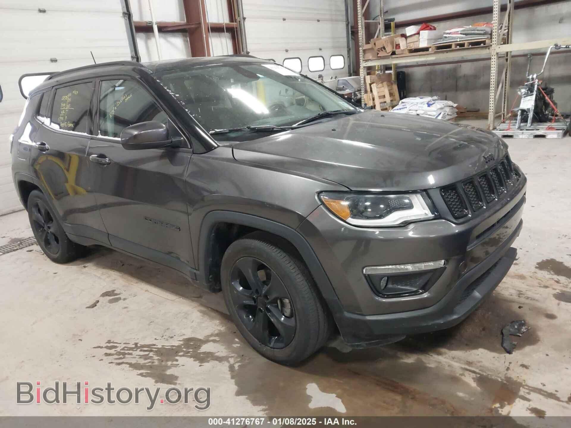 Photo 3C4NJCBB9LT257460 - JEEP COMPASS 2020