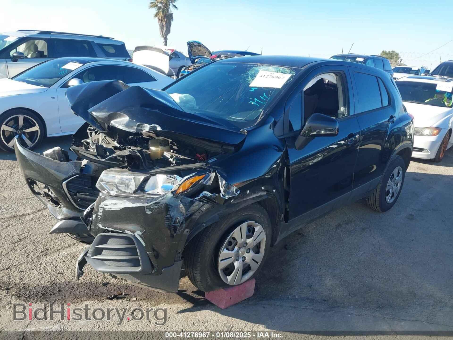 2017 CHEVROLET TRAX - VIN: 3GNCJKSB3HL281429 - Photo 2