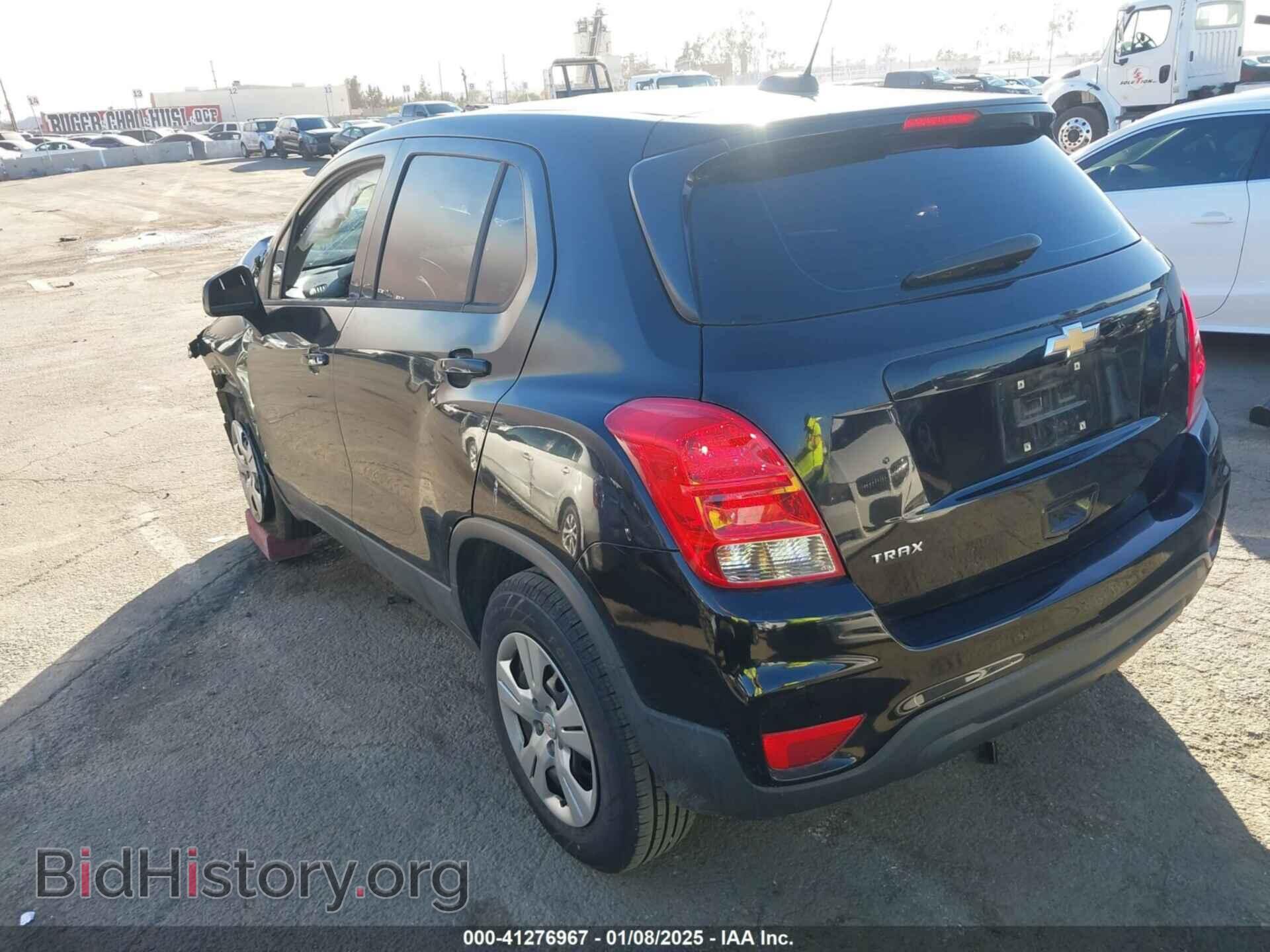 2017 CHEVROLET TRAX - VIN: 3GNCJKSB3HL281429 - Photo 3