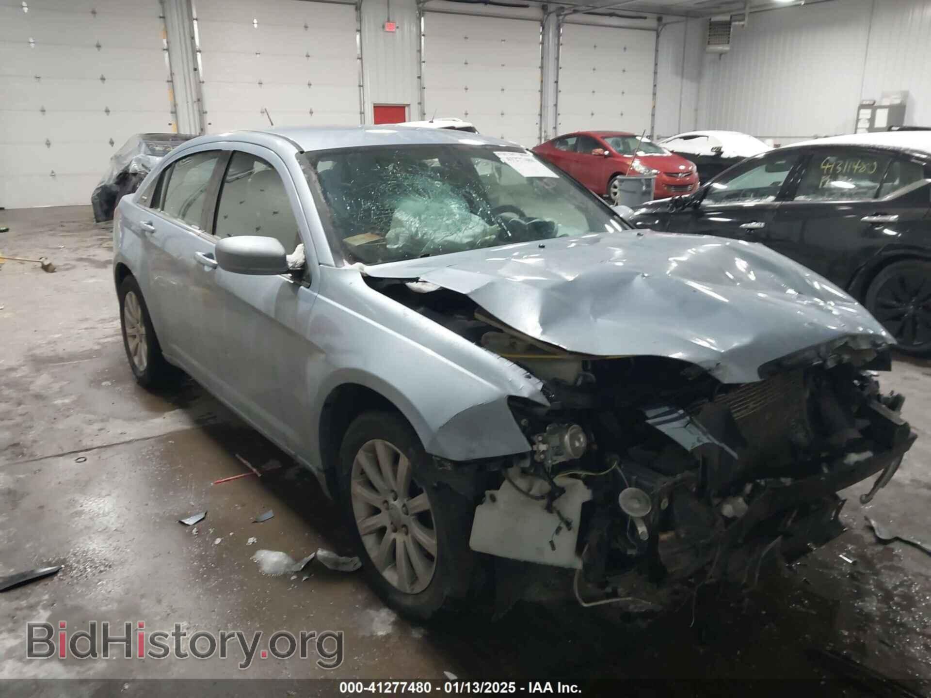 2012 CHRYSLER 200 - VIN: 1C3CCBBB0CN299211 - Фото 6