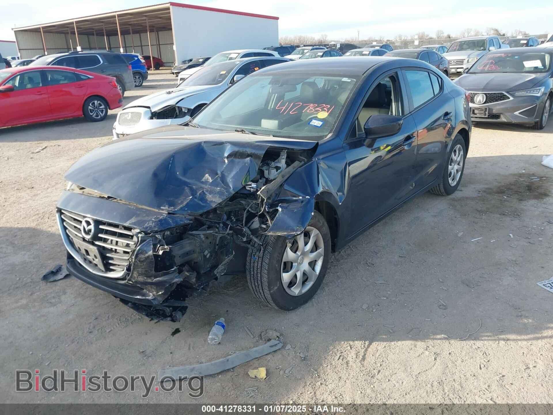 2017 MAZDA MAZDA3 - VIN: 3MZBN1U77HM158249 - Фото 2