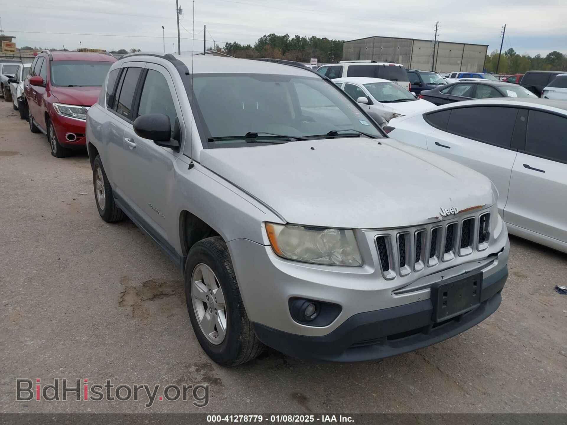 Фотография 1C4NJCBA7DD100332 - JEEP COMPASS 2013