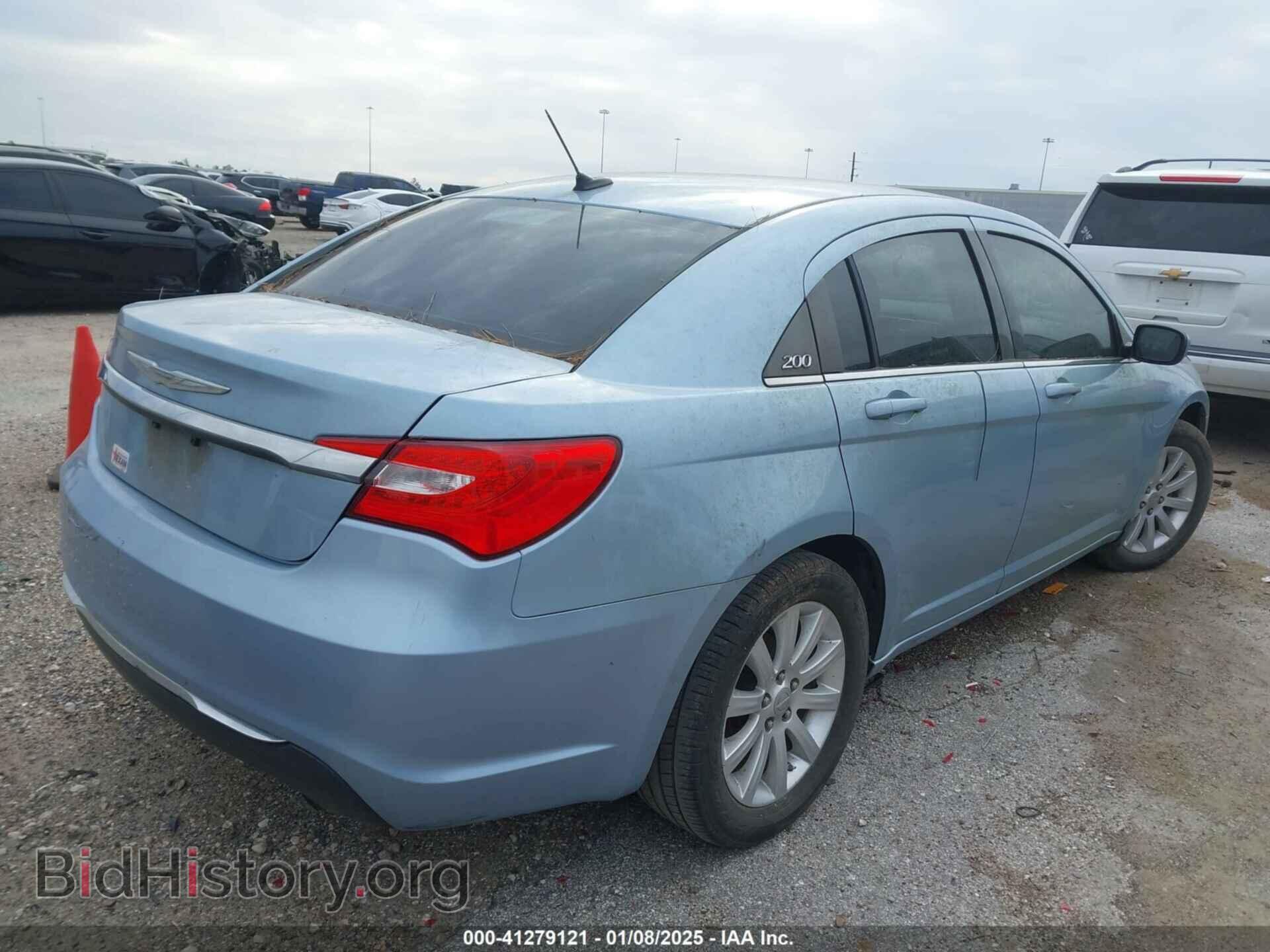 2014 CHRYSLER 200 - VIN: 1C3CCBBB3EN136829 - Фото 4
