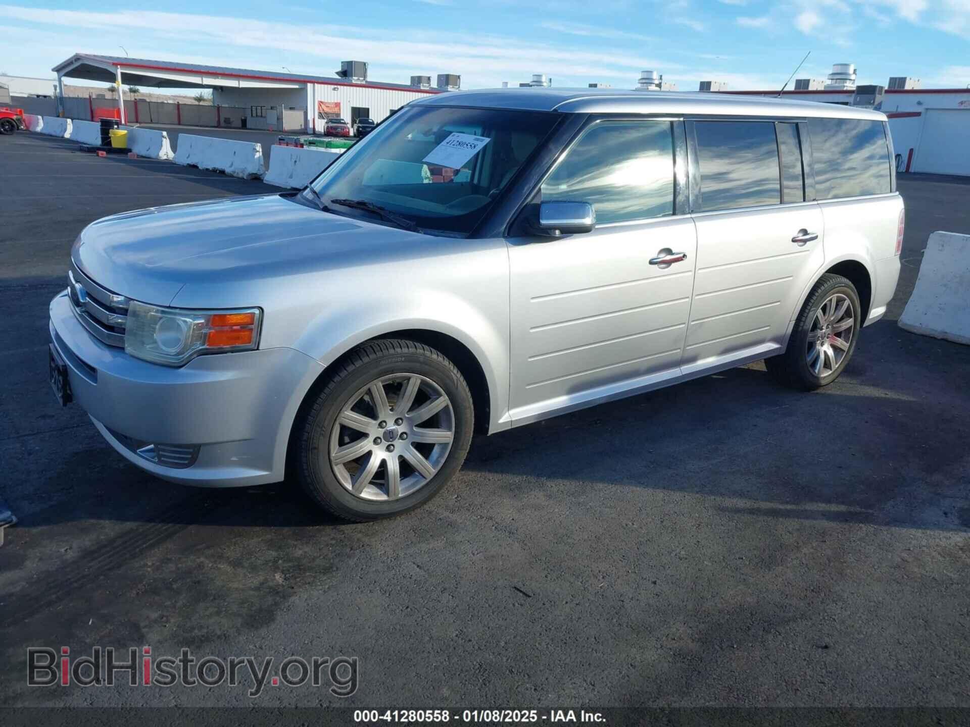 2009 FORD FLEX - VIN: 2FMEK63C49BB08458 - Фото 2