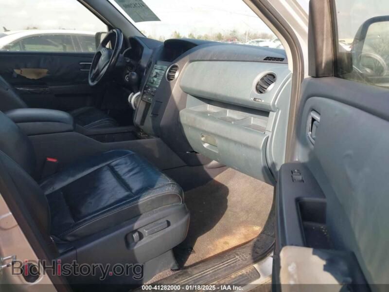 2009 Honda PILOT (VIN 5FNYF48569B021569) — photo 5 of 11
