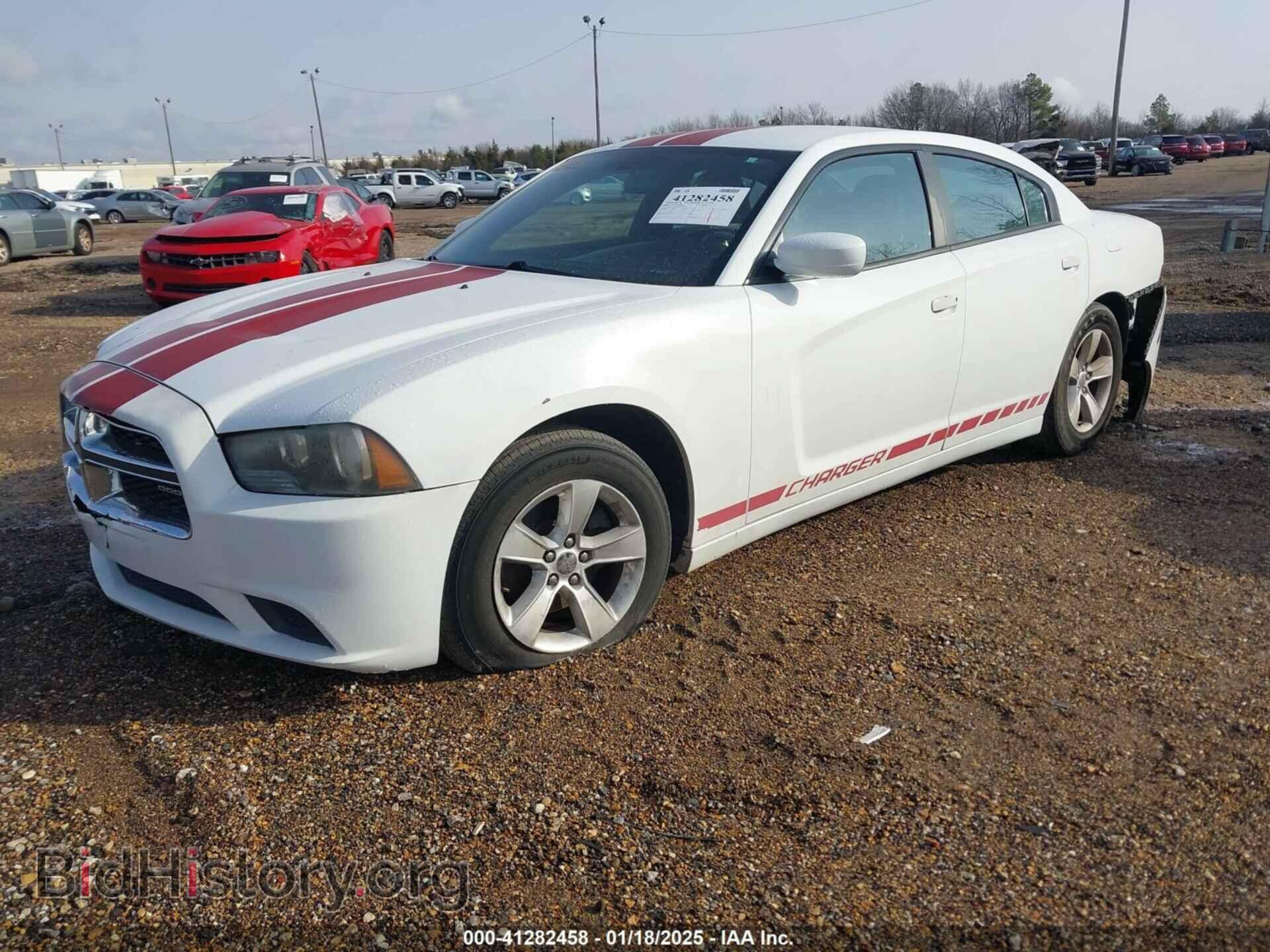 2011 DODGE CHARGER - VIN: 2B3CL3CG9BH608601 - Фото 2