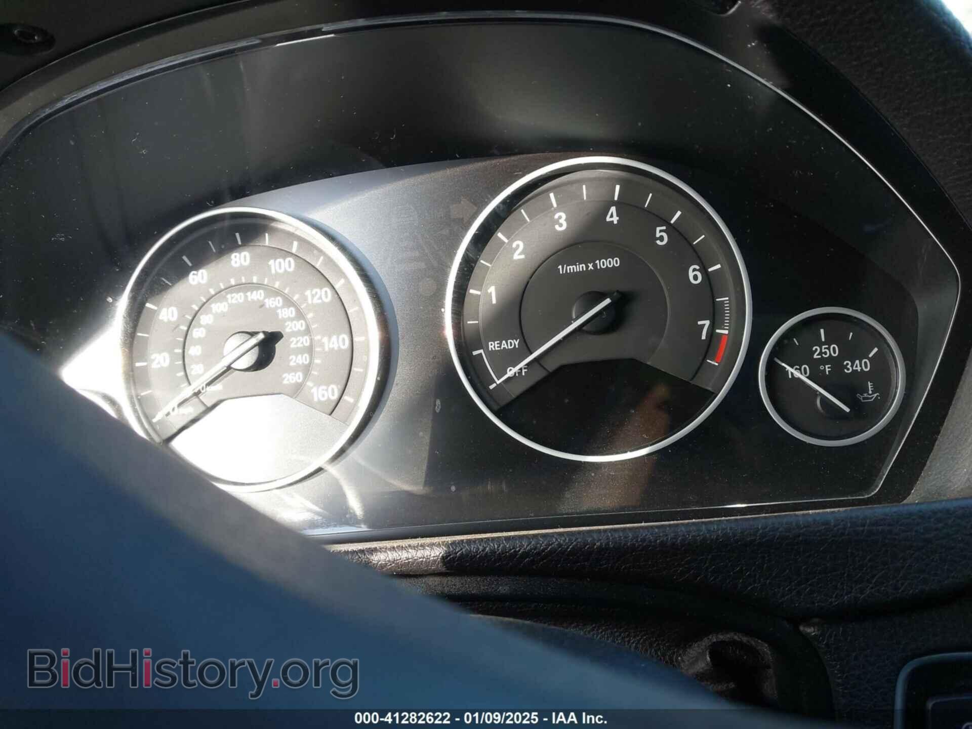 2017 BMW 320I - VIN: WBA8E5G30HNU42841 - Фото 7