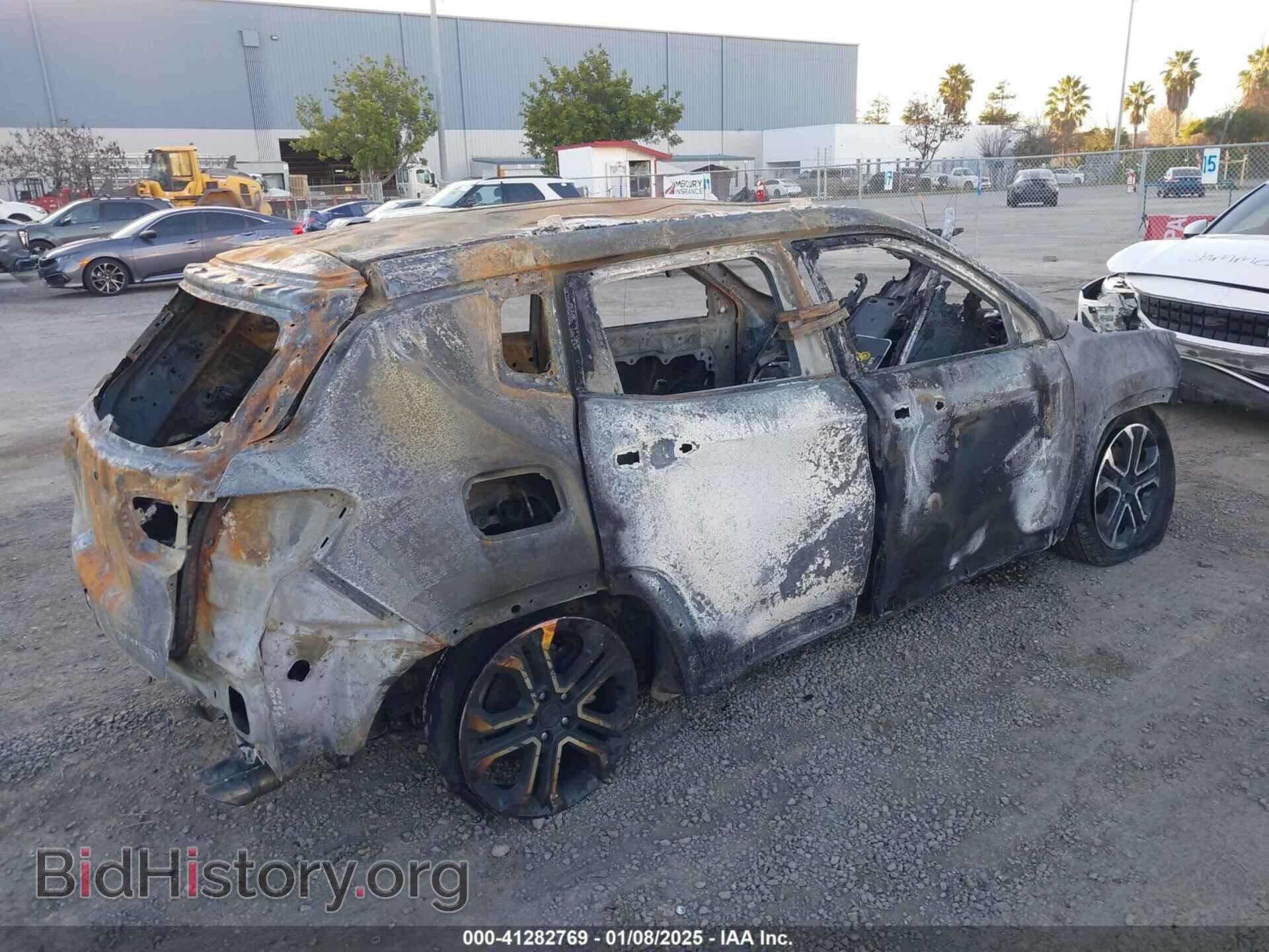 2022 JEEP COMPASS - VIN: 3C4NJDCB0NT222779 - Фото 4