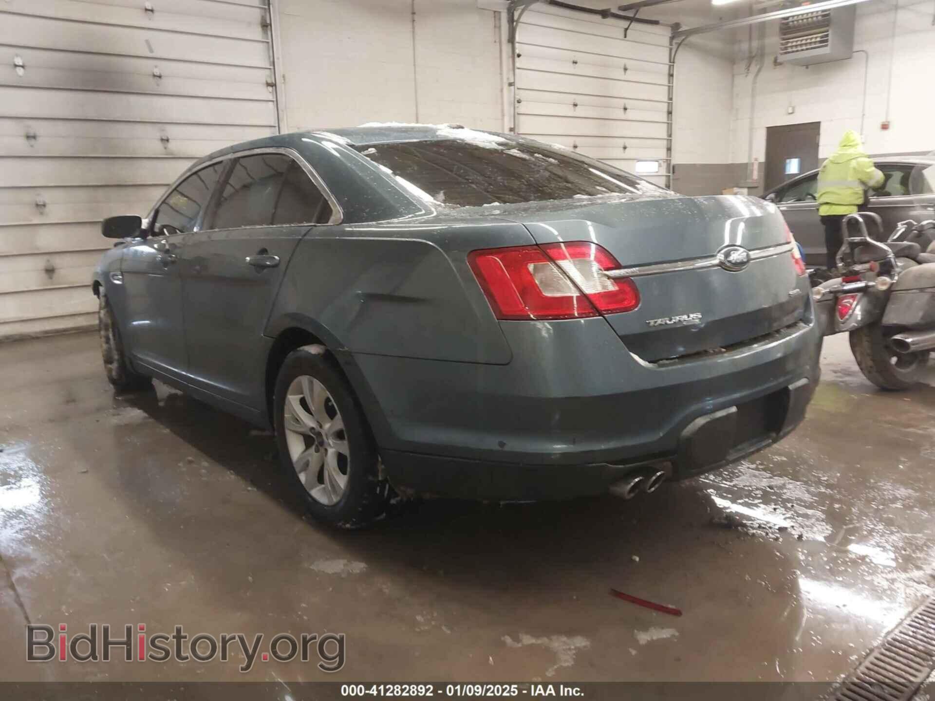 2010 FORD TAURUS - VIN: 1FAHP2EW9AG126282 - Фото 3
