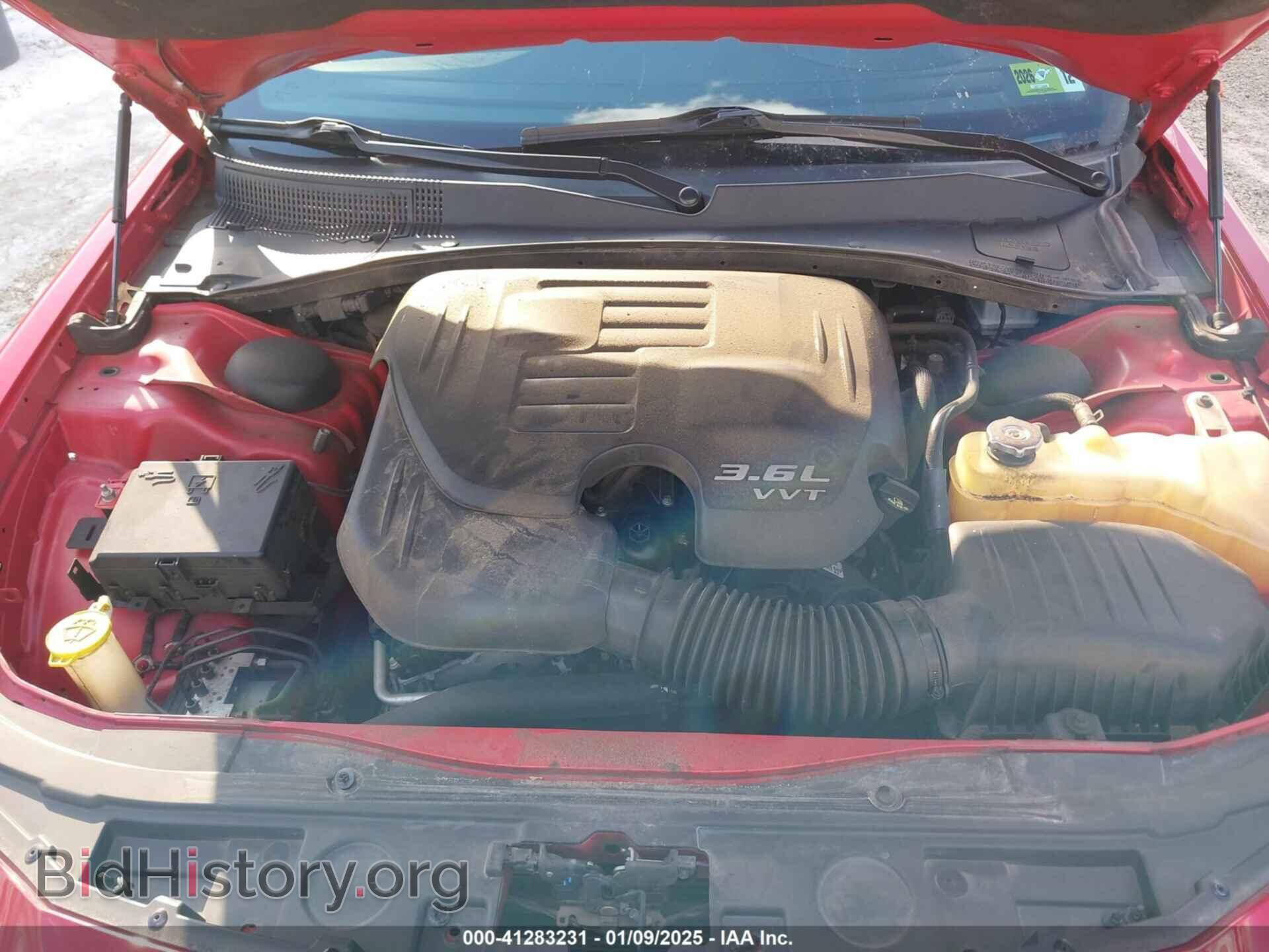 2016 CHRYSLER 300 - VIN: 2C3CCAGG1GH253318 - Фото 10