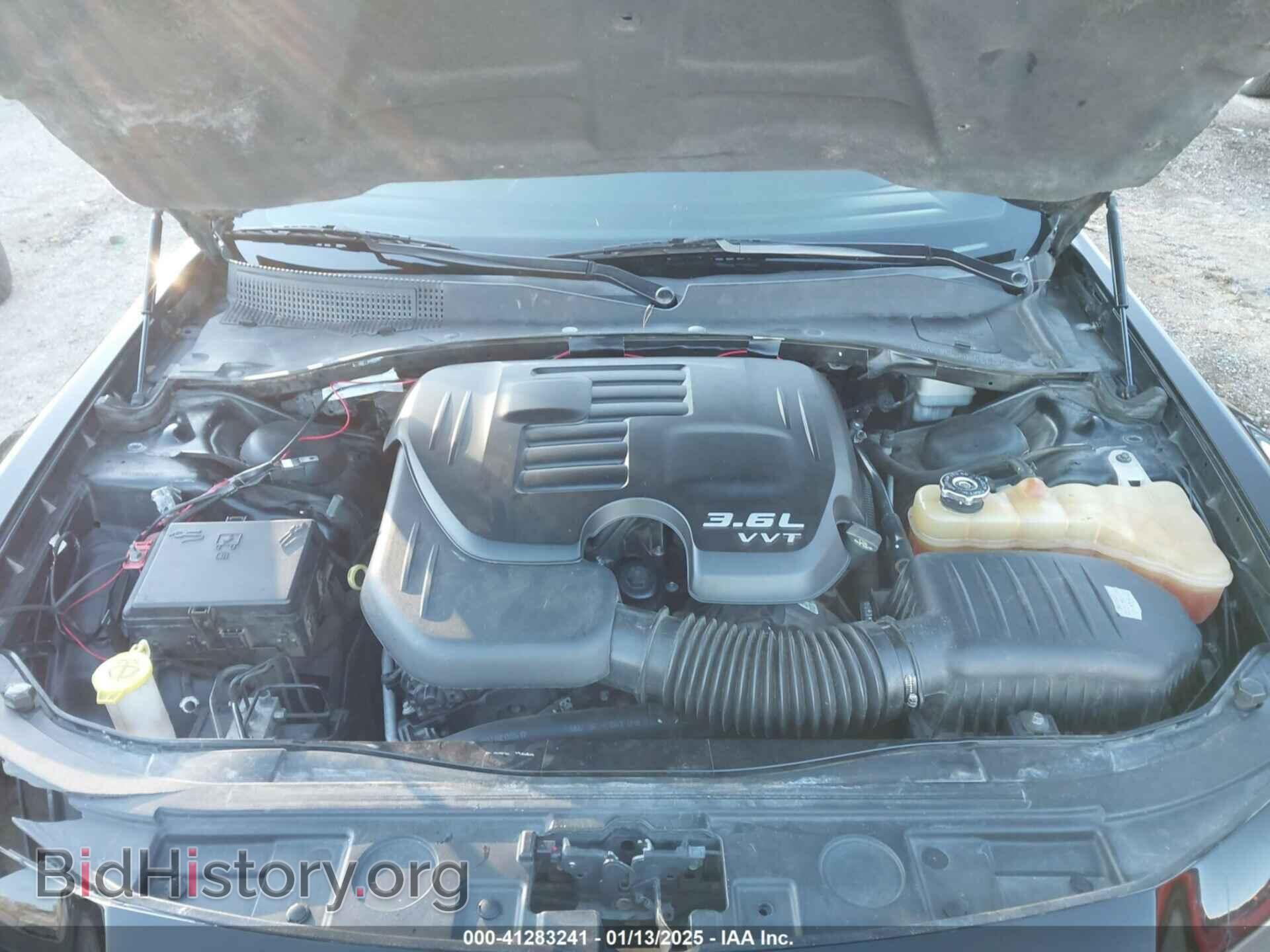 2013 CHRYSLER 300C - VIN: 2C3CCASGXDH556469 - Фото 10