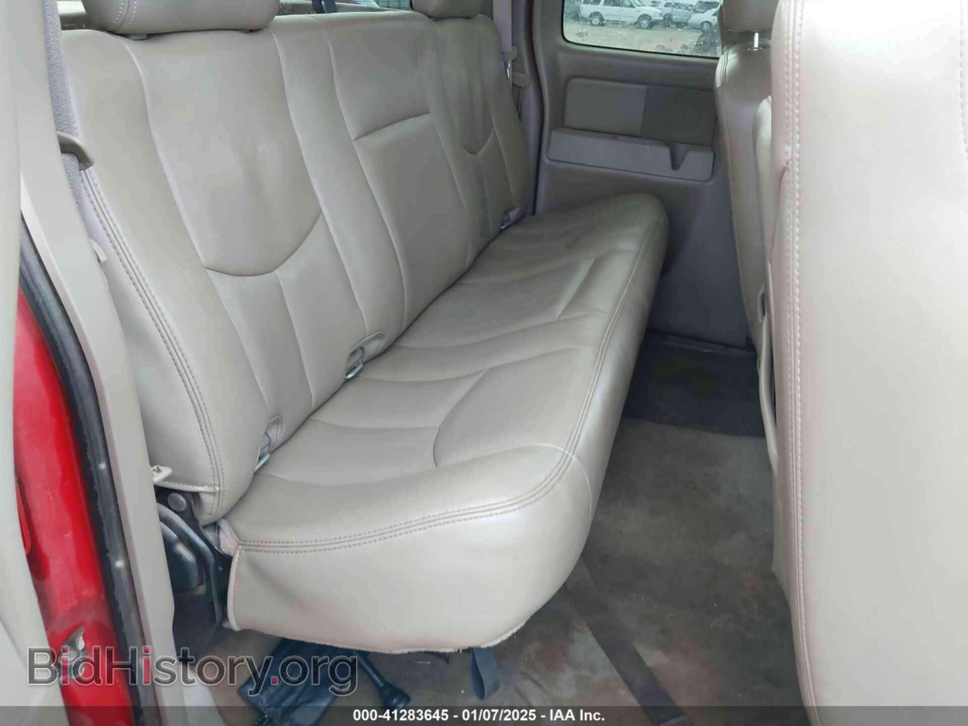 2005 GMC SIERRA 1500 - VIN: 1GTEC19T35Z355604 - Фото 8