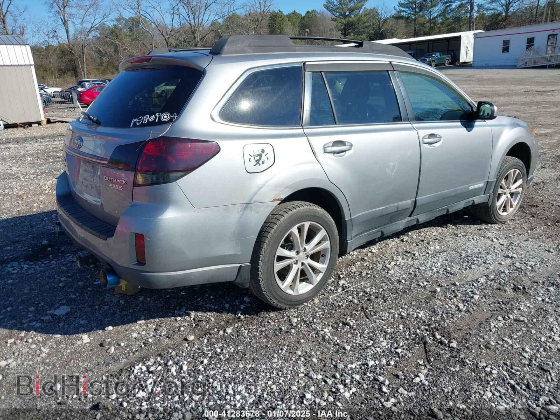 2011 SUBARU OUTBACK - VIN: 4S4BRBGC6B3313982 - Фото 4