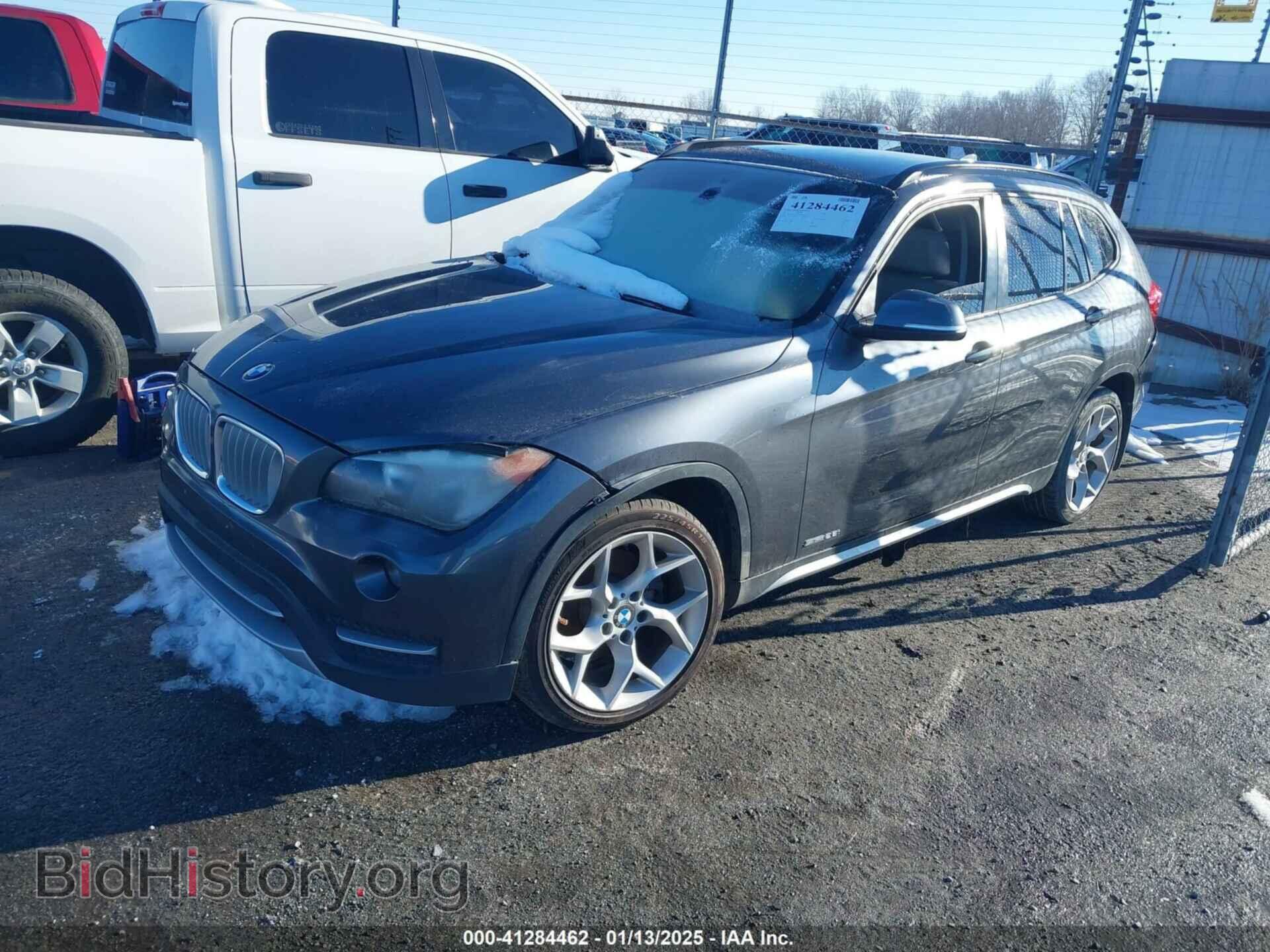 2013 BMW X1 - VIN: WBAVM1C55DVW43621 - Фото 2