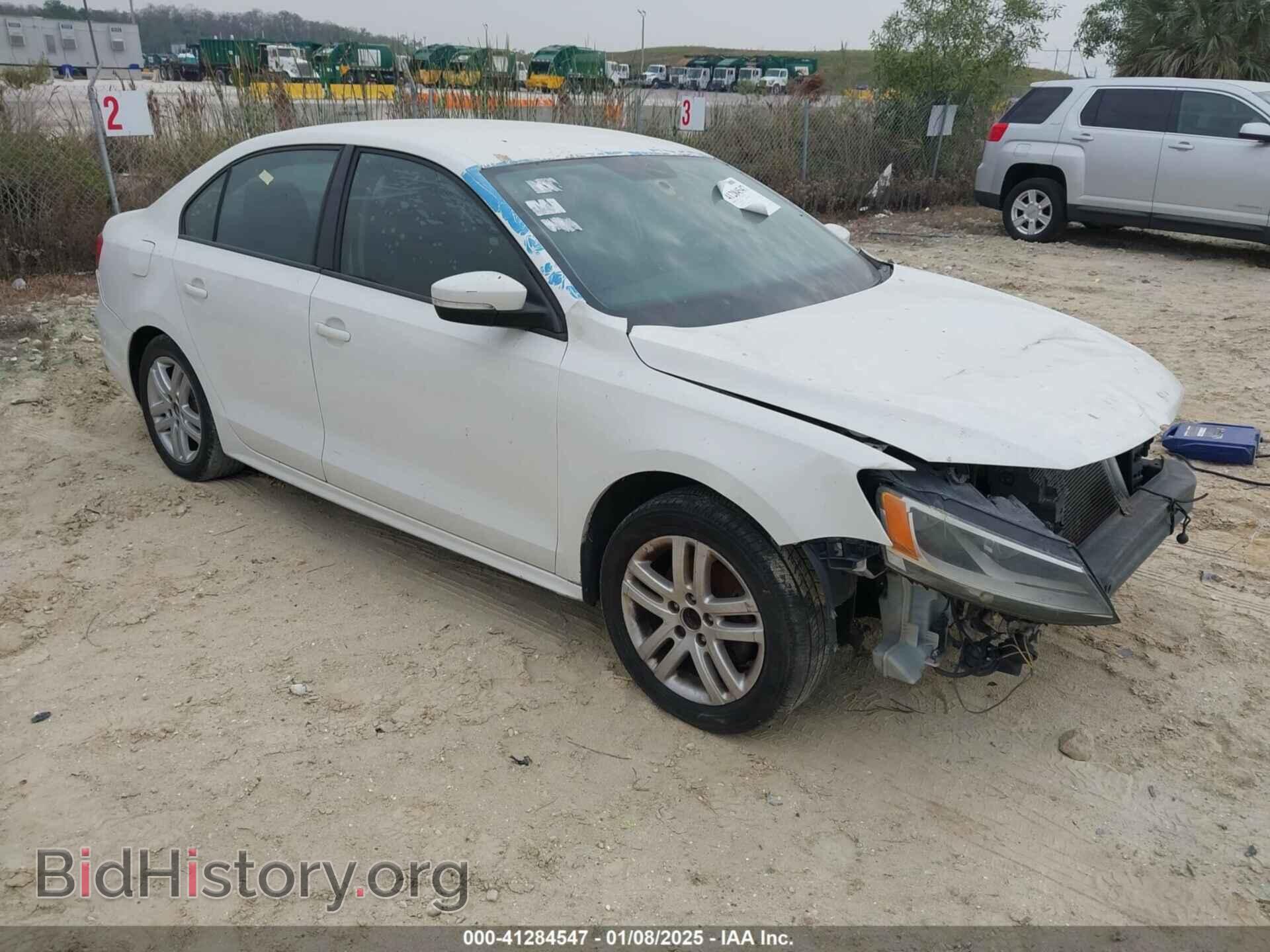 Фотография 3VWDP7AJ5CM335900 - VOLKSWAGEN JETTA 2012