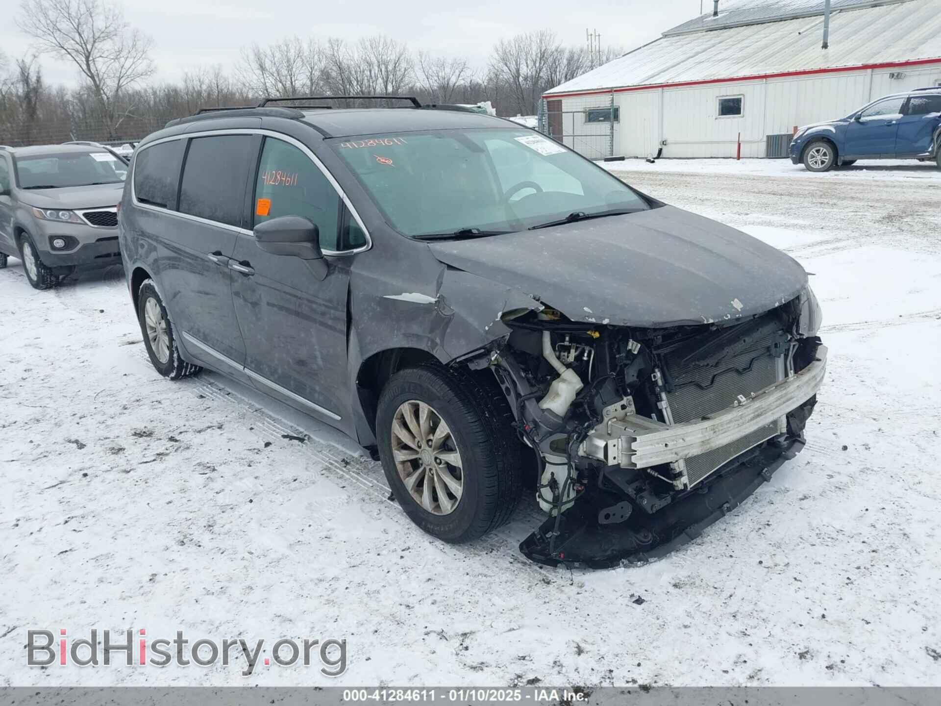 Фотография 2C4RC1BG8HR516445 - CHRYSLER PACIFICA 2017