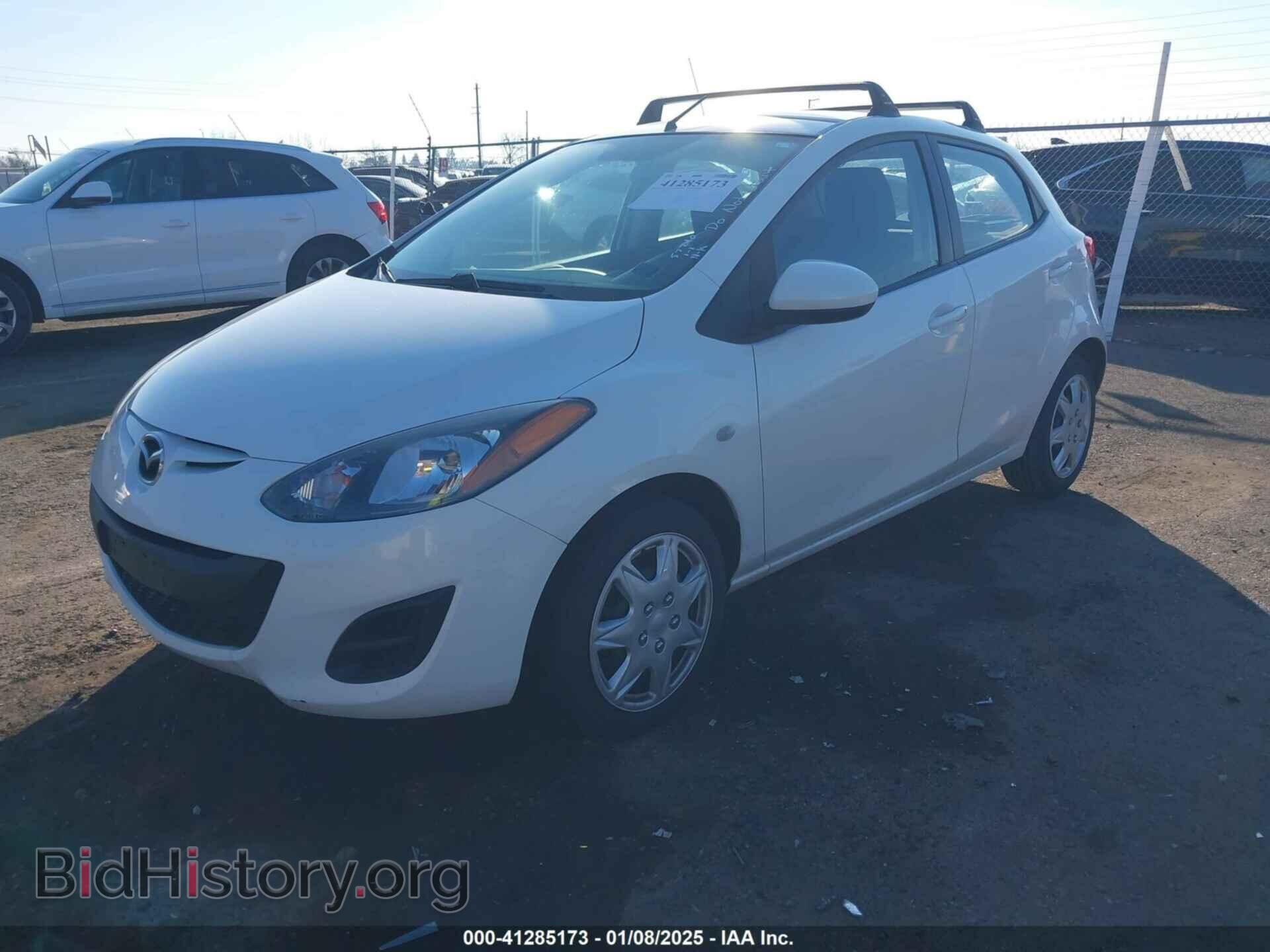 2014 MAZDA MAZDA2 - VIN: JM1DE1KZ3E0186094 - Фото 2