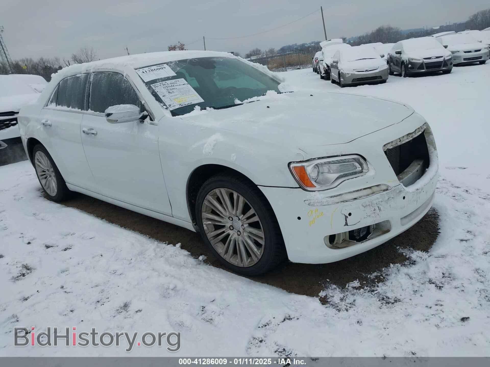 Photo 2C3CA5CG9BH584367 - CHRYSLER 300 2011