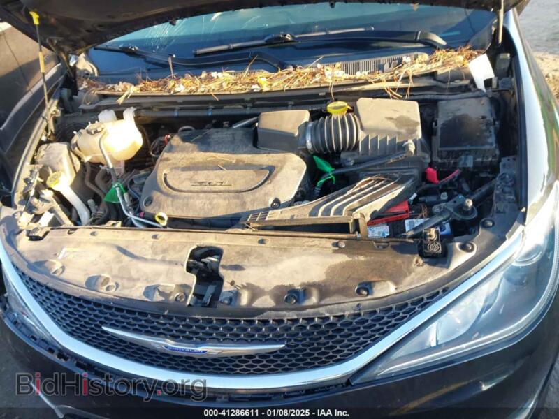 2020 Chrysler PACIFICA (VIN 2C4RC1BG3LR224212) — фото 10 из 15
