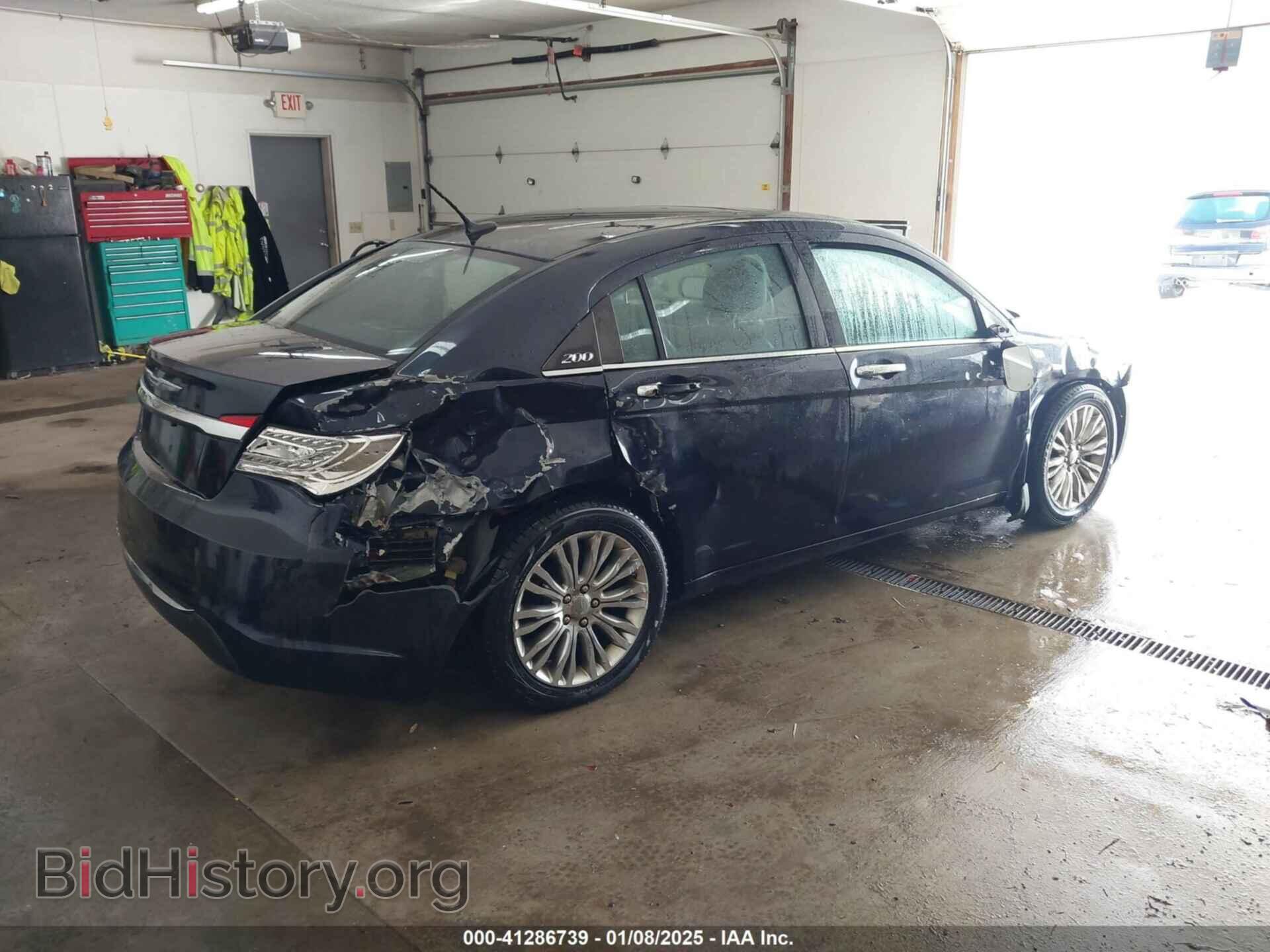 2012 CHRYSLER 200 - VIN: 1C3CCBCG8CN302849 - Фото 4