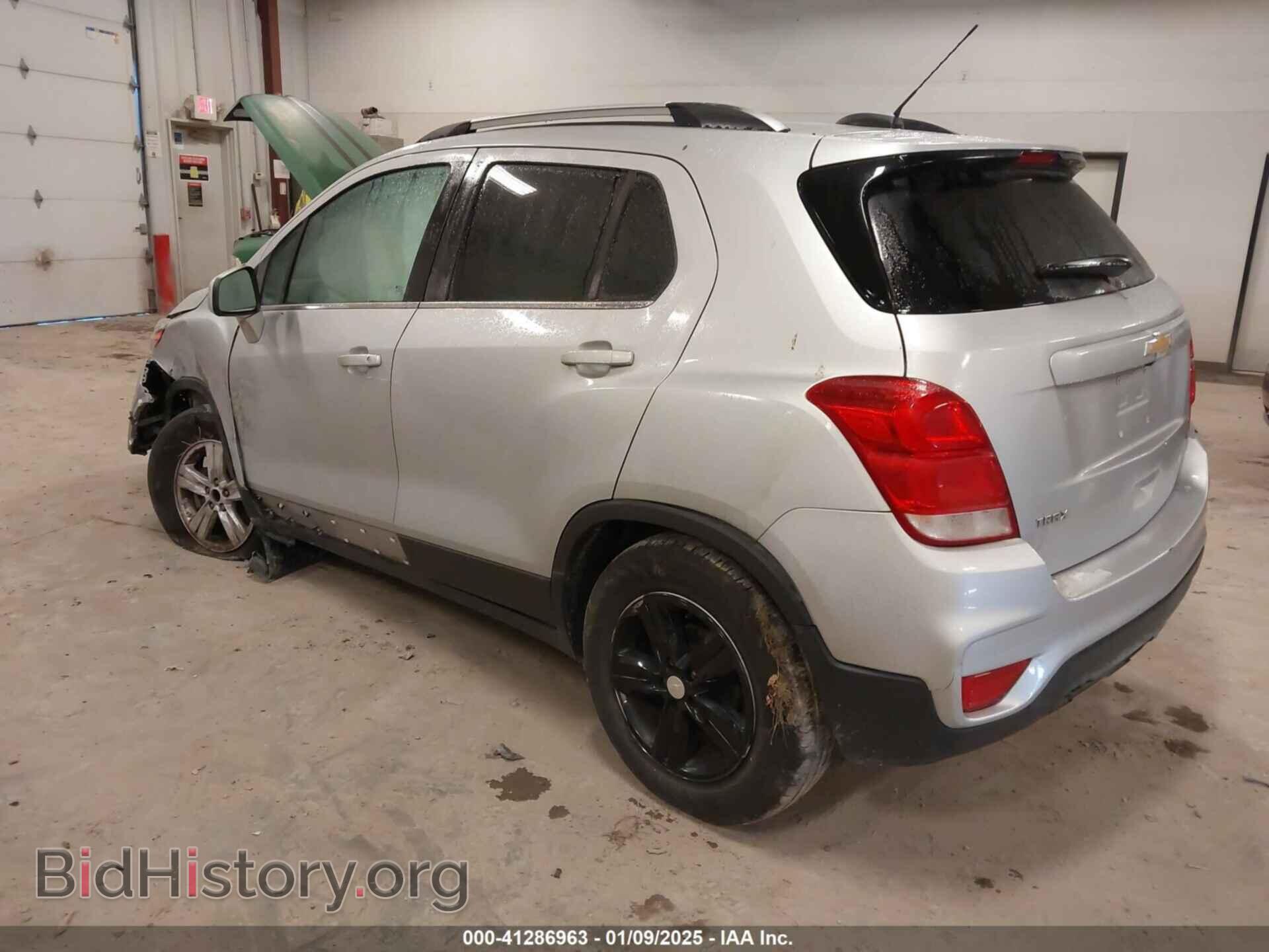 2019 CHEVROLET TRAX - VIN: 3GNCJLSB3KL280097 - Photo 3