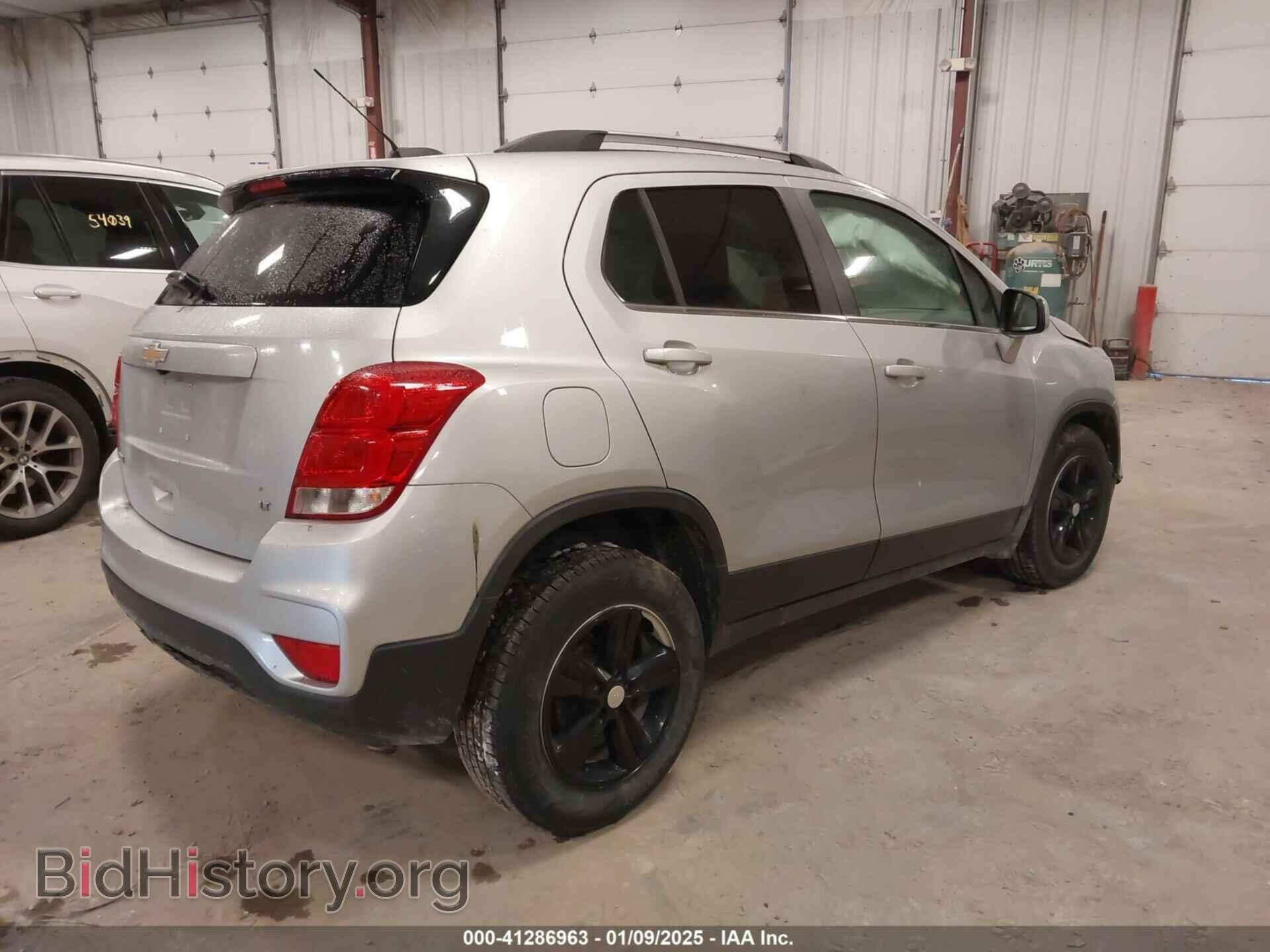 2019 CHEVROLET TRAX - VIN: 3GNCJLSB3KL280097 - Photo 4