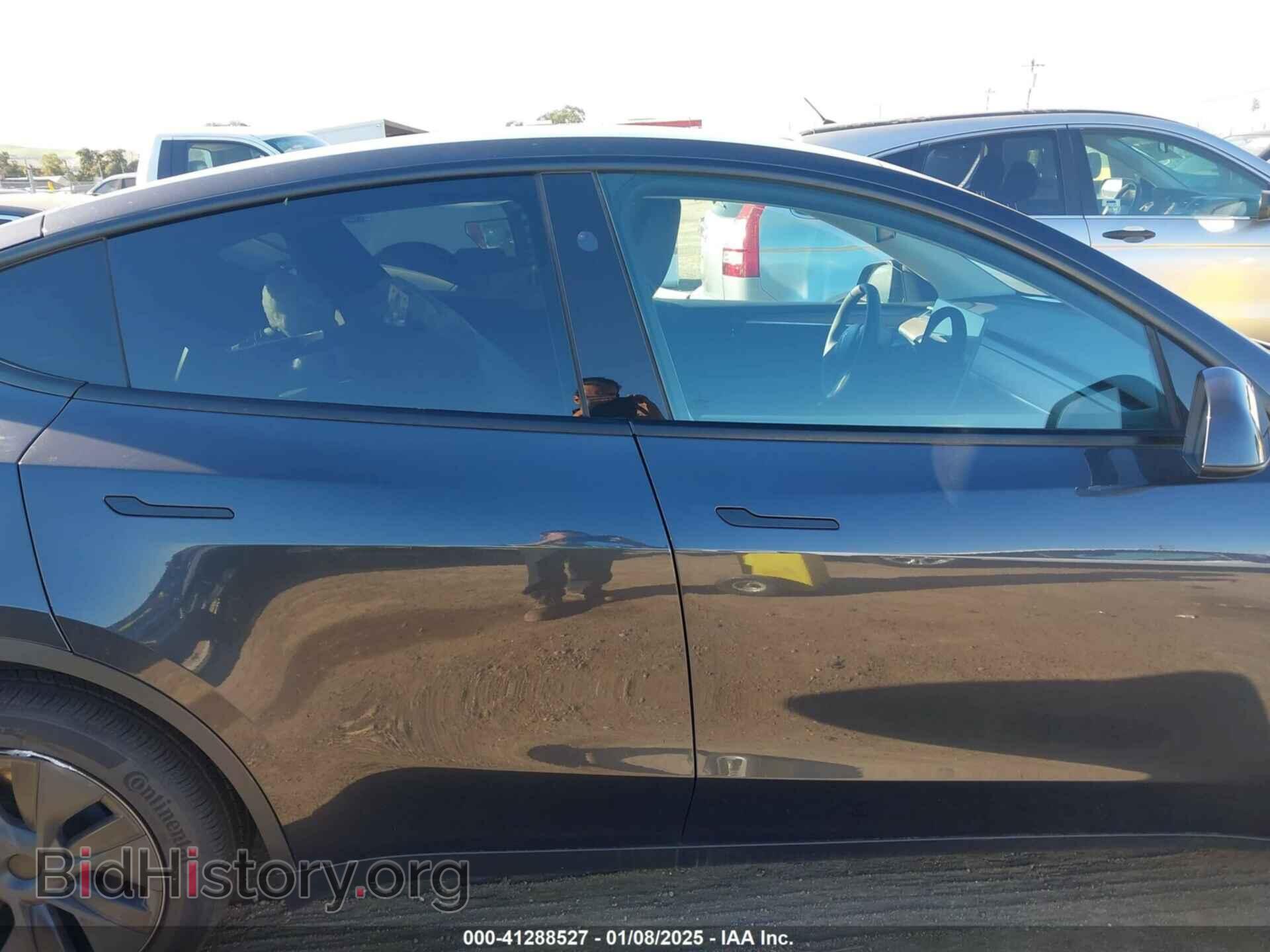 2024 TESLA MODEL Y - VIN: 7SAYGDED3RF095754 - Фото 13
