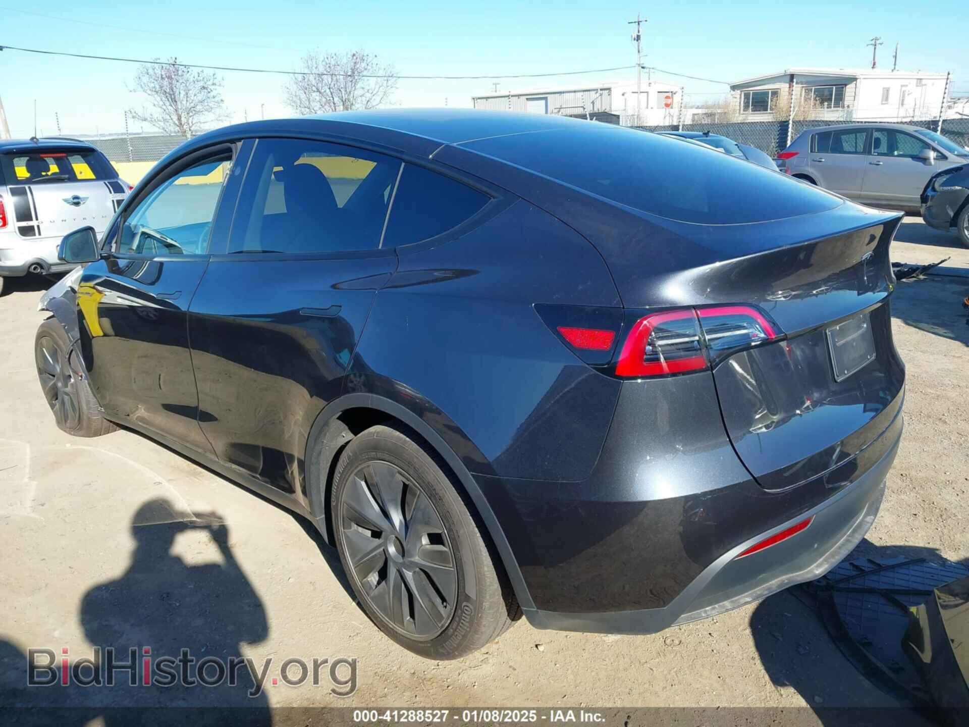 2024 TESLA MODEL Y - VIN: 7SAYGDED3RF095754 - Фото 3