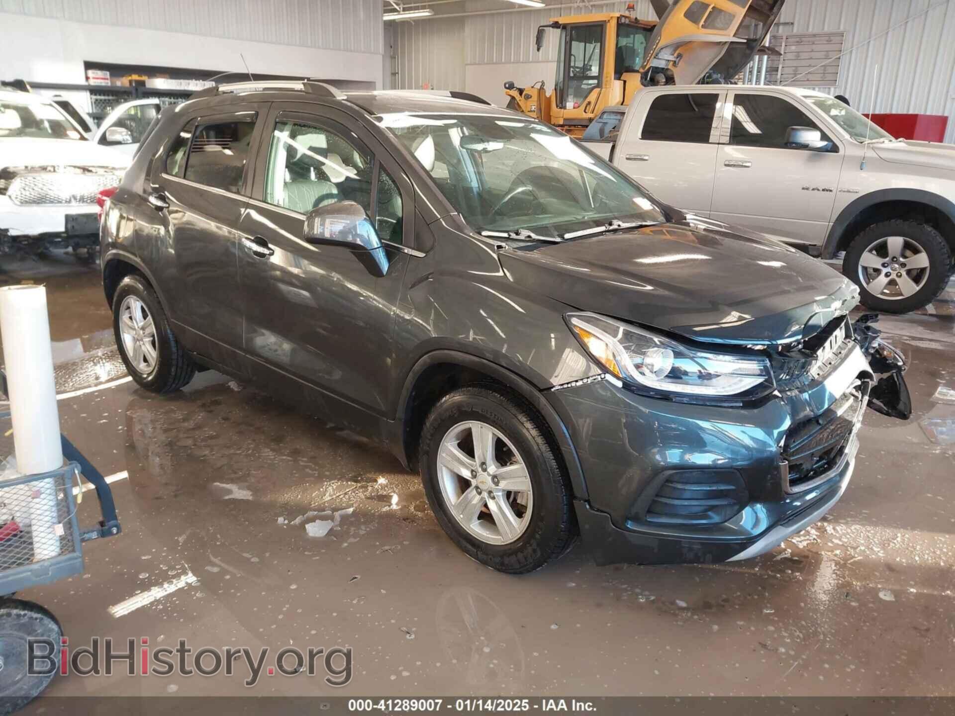 Photo KL7CJLSBXJB617841 - CHEVROLET TRAX 2018