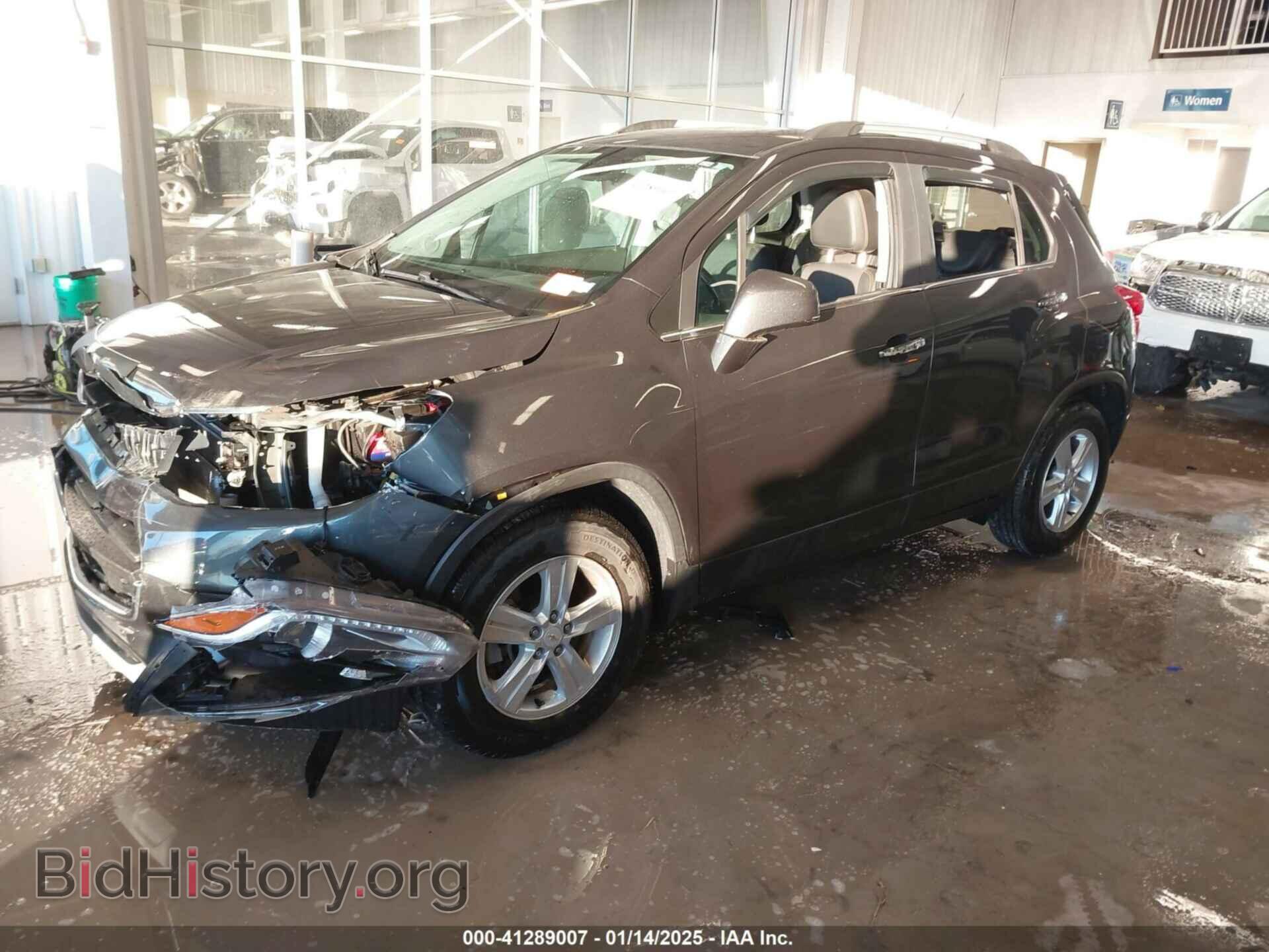 2018 CHEVROLET TRAX - VIN: KL7CJLSBXJB617841 - Photo 2