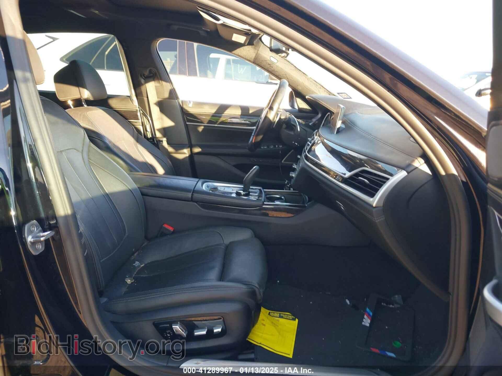 2019 BMW 740I - VIN: WBA7E2C51KB454779 - Фото 5