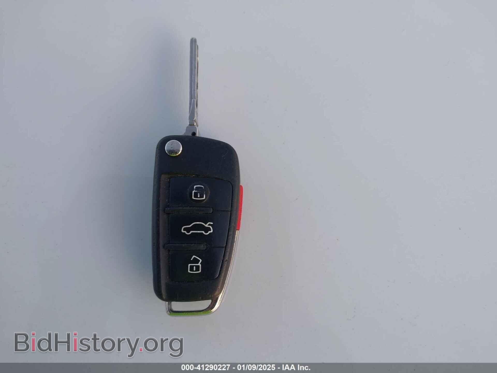 2008 AUDI A4 - VIN: WAUDF78E18A130445 - Фото 11