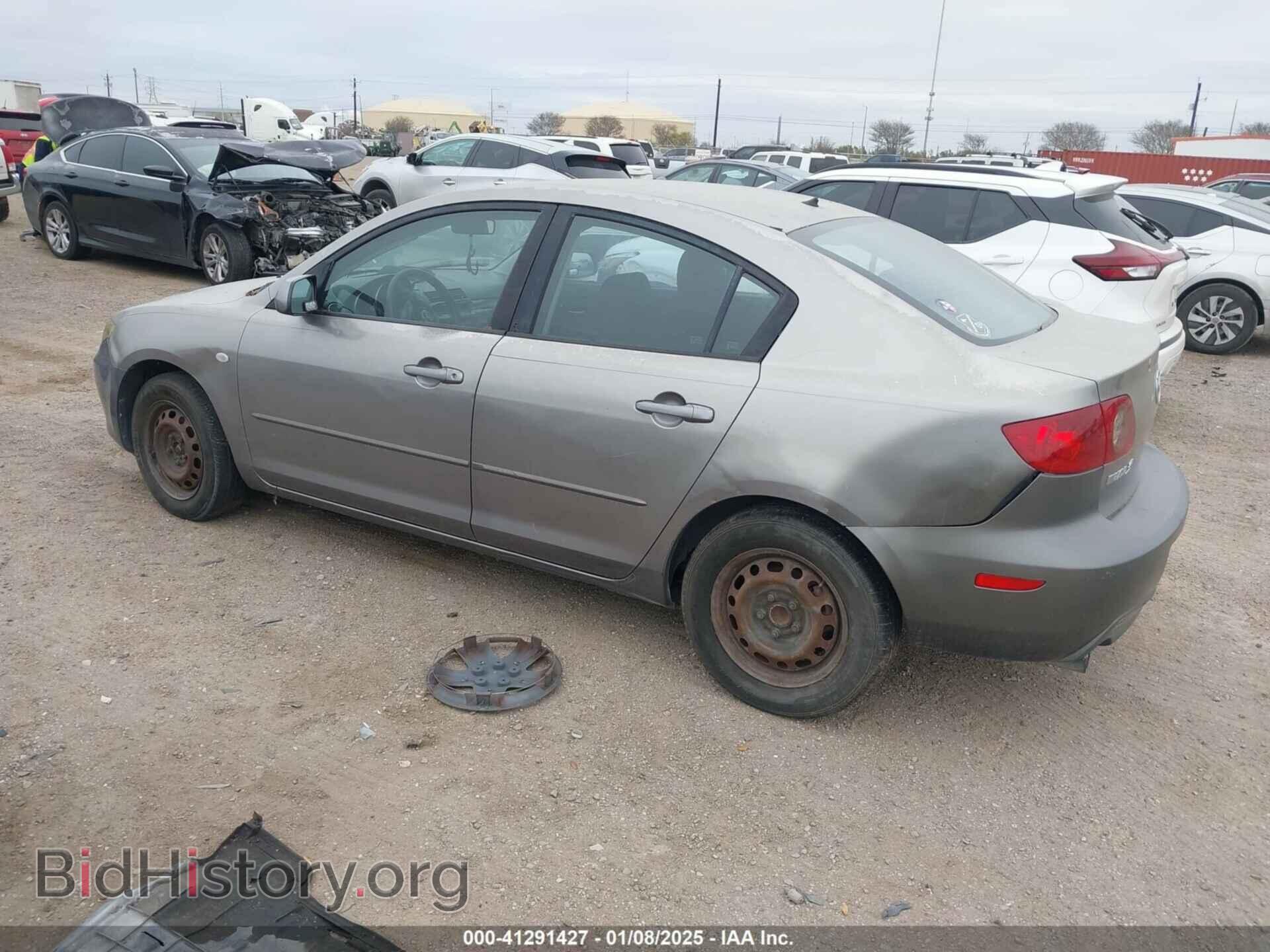 2006 MAZDA MAZDA3 - VIN: JM1BK12F161433209 - Фото 3