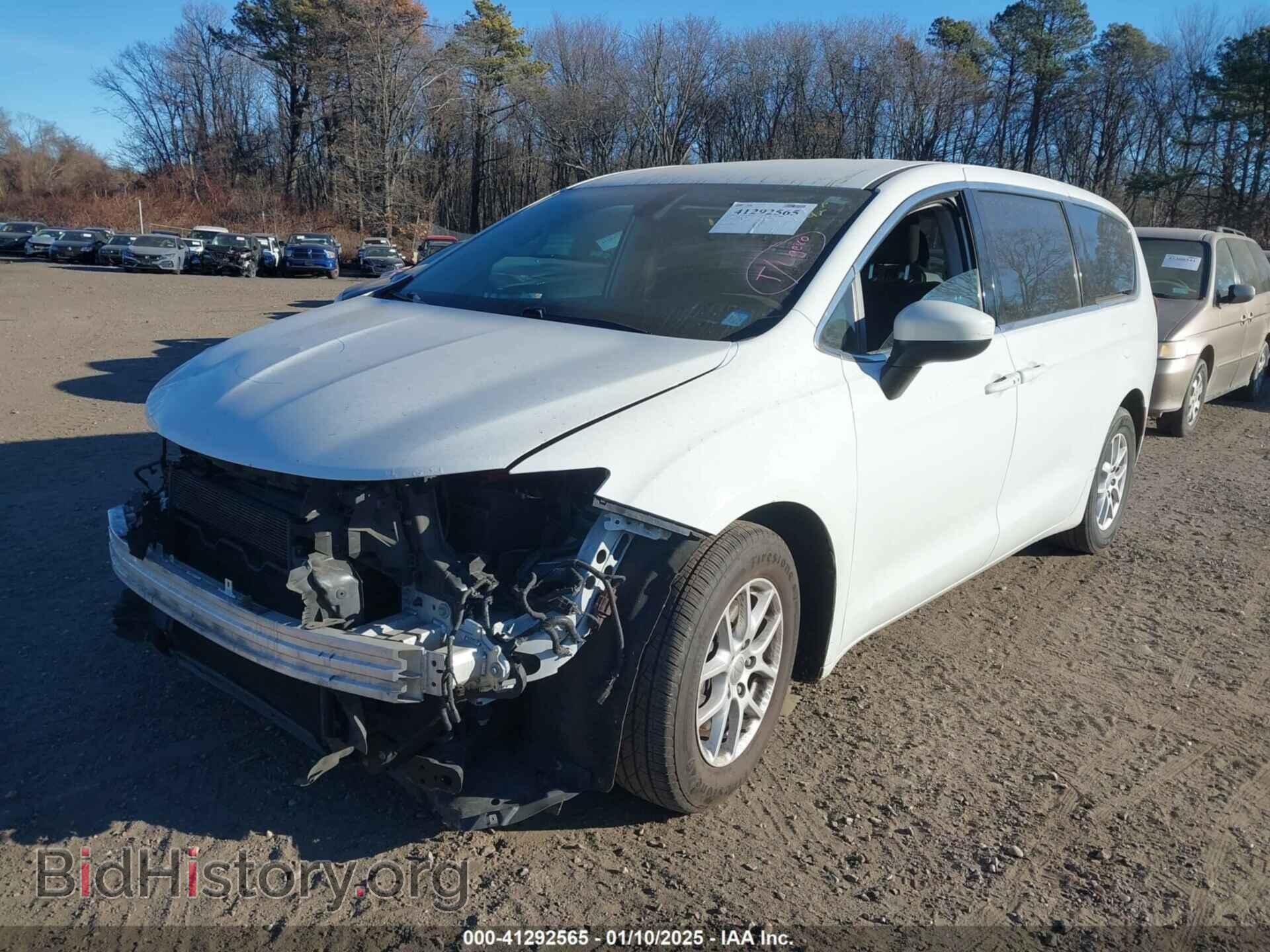 2017 CHRYSLER PACIFICA - VIN: 2C4RC1CG9HR705054 - Фото 2