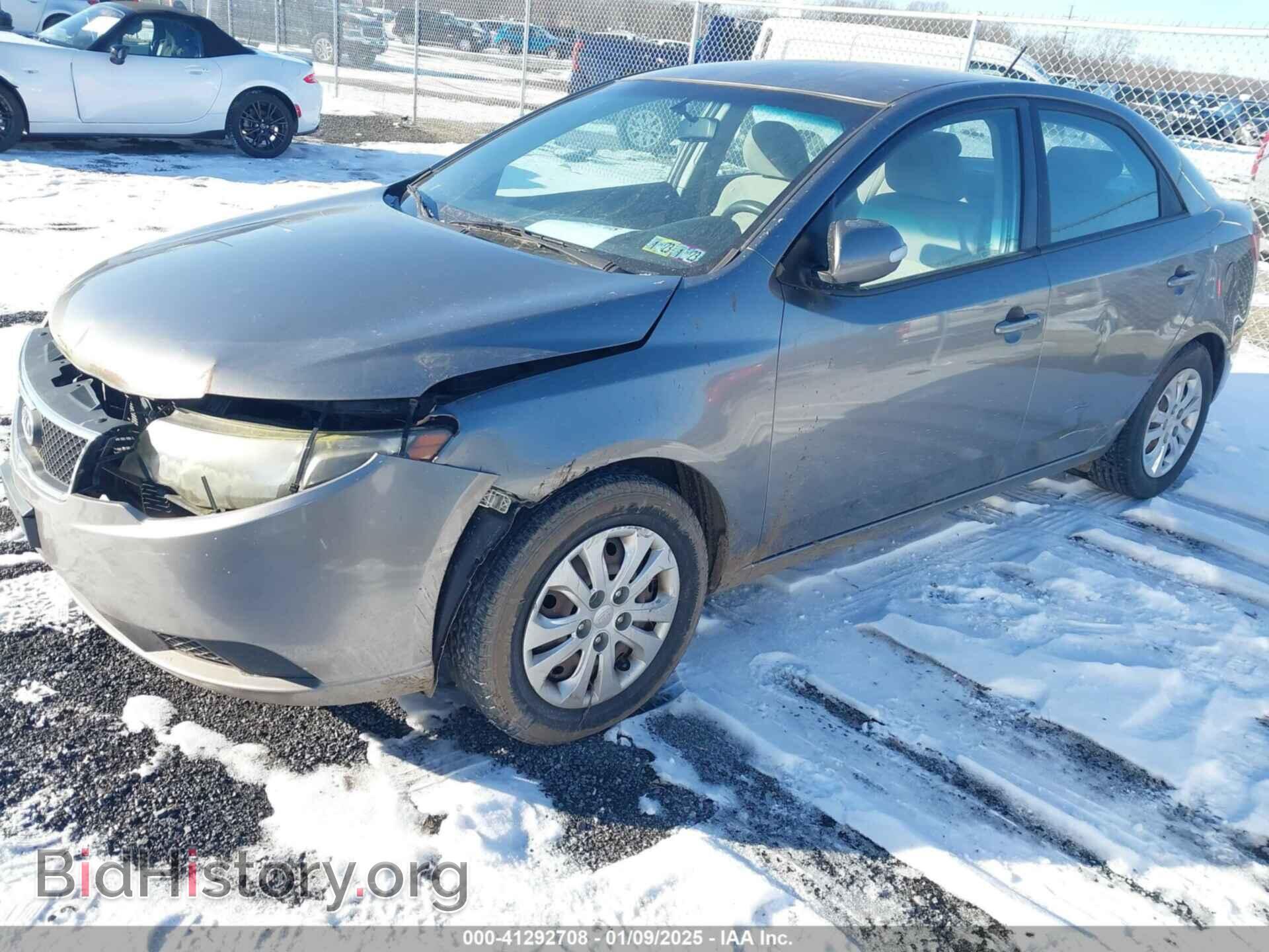2010 KIA FORTE - VIN: KNAFU4A23A5233586 - Фото 2