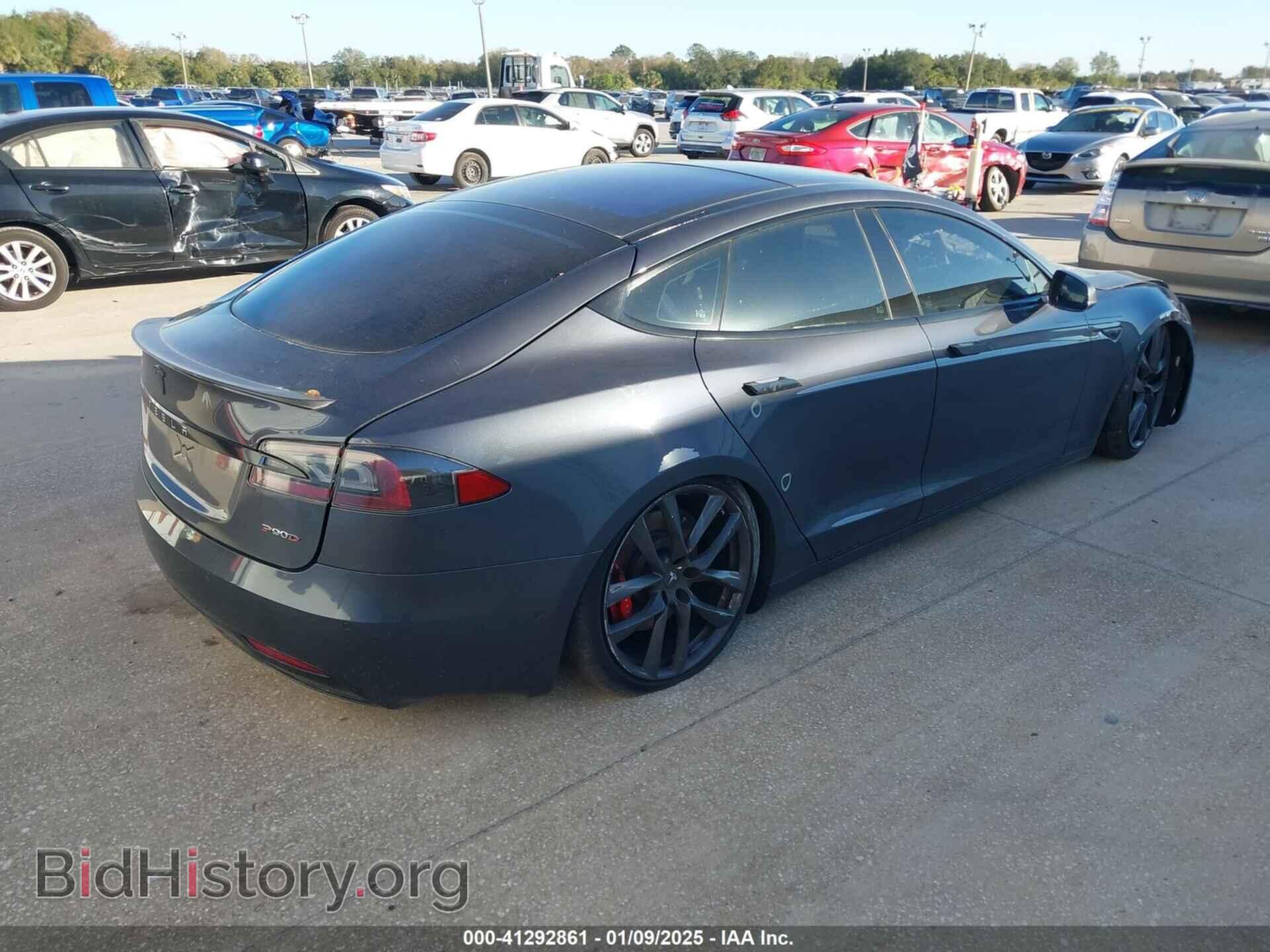 2016 TESLA MODEL S - VIN: 5YJSA1E4XGF139295 - Фото 4