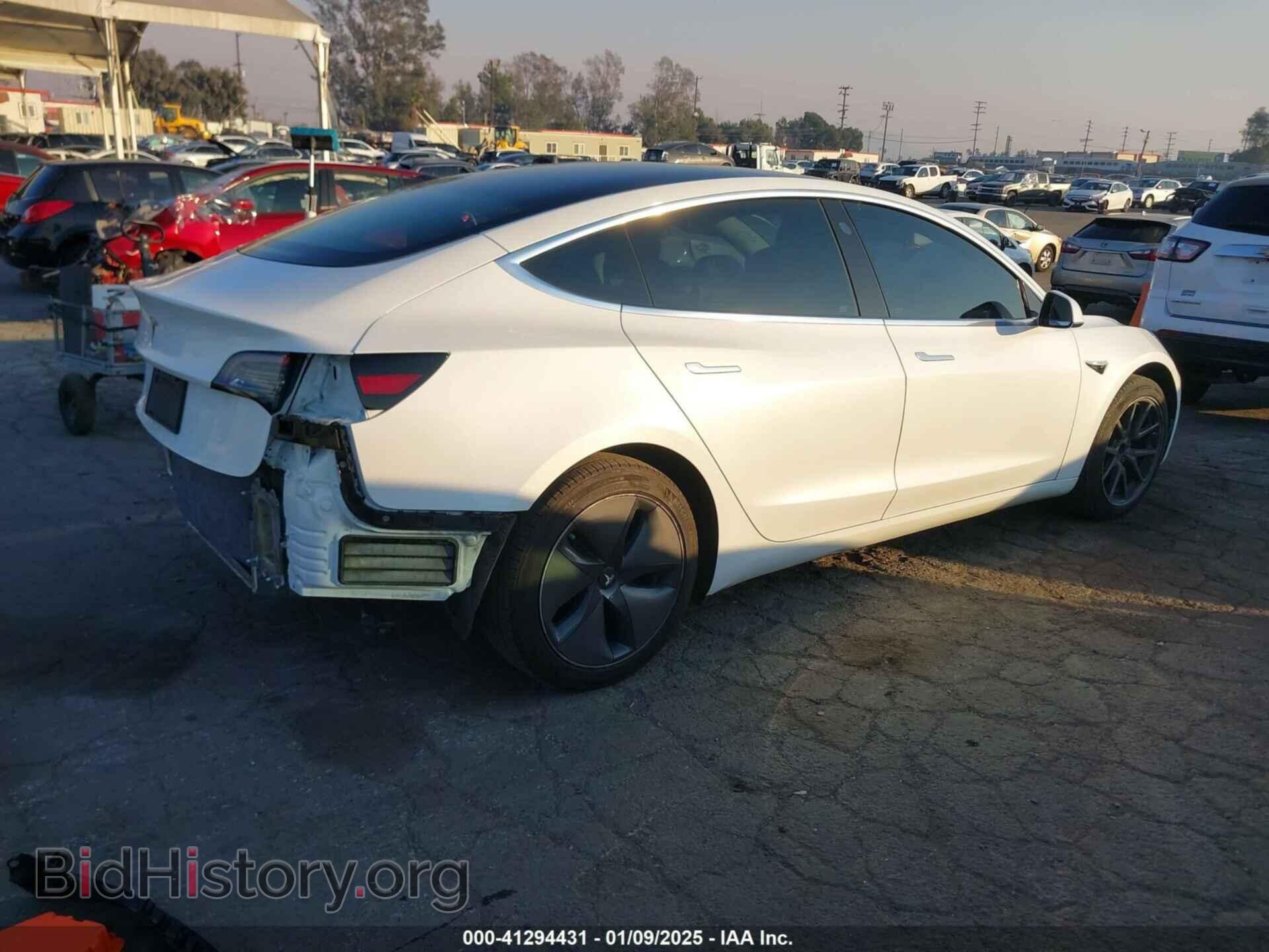 2019 TESLA MODEL 3 - VIN: 5YJ3E1EA9KF415814 - Фото 4