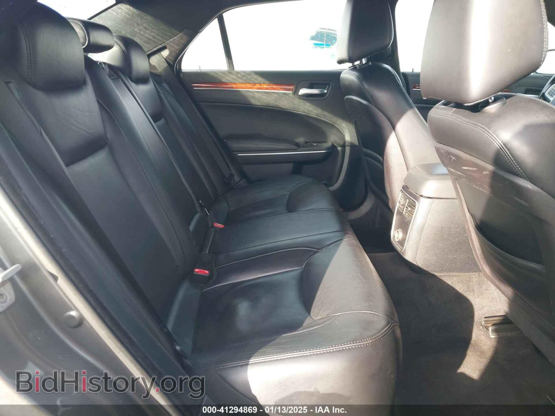 2012 CHRYSLER 300 - VIN: 2C3CCACG2CH210428 - Photo 8