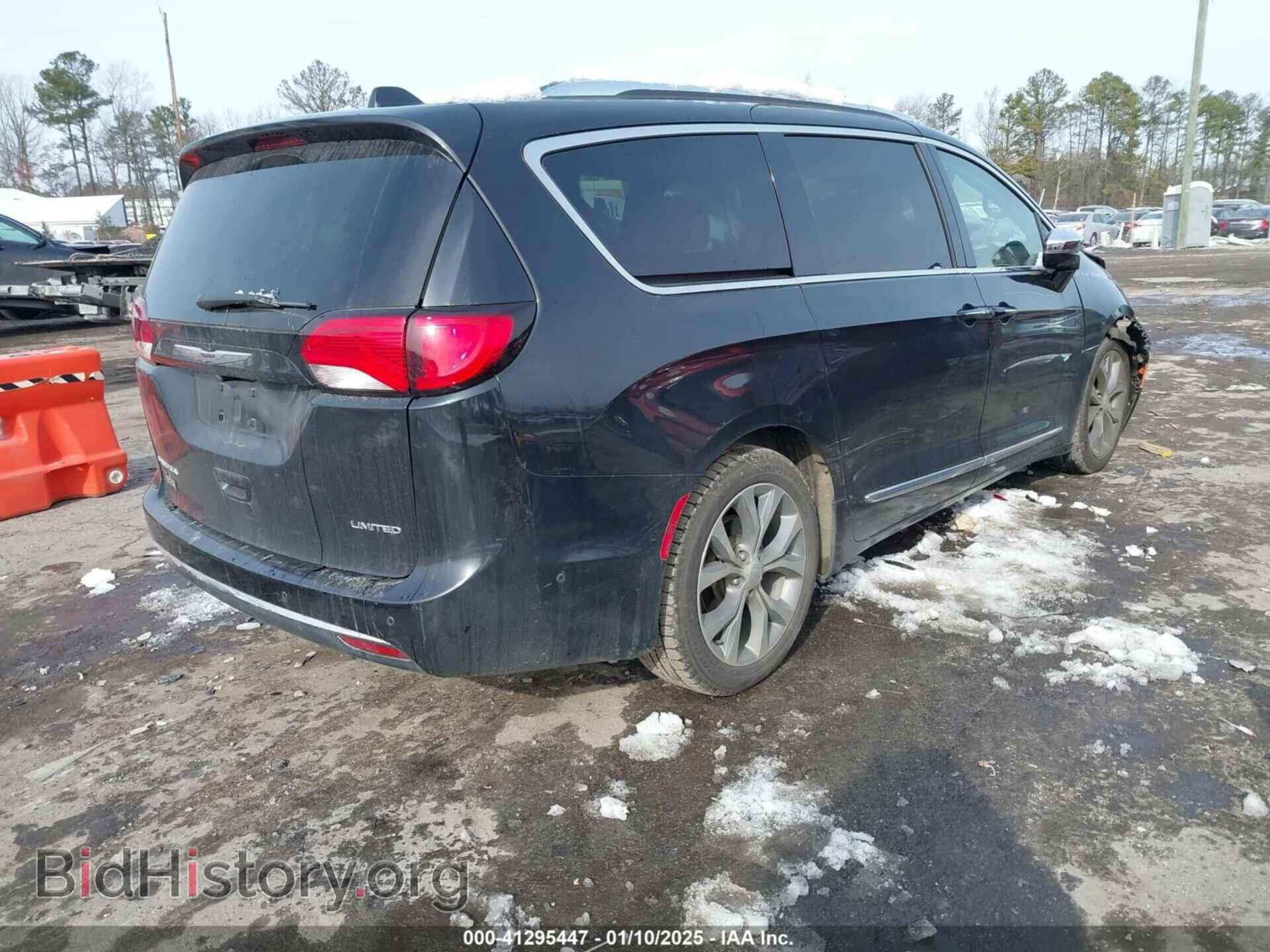 2019 CHRYSLER PACIFICA - VIN: 2C4RC1GG4KR549958 - Фото 4