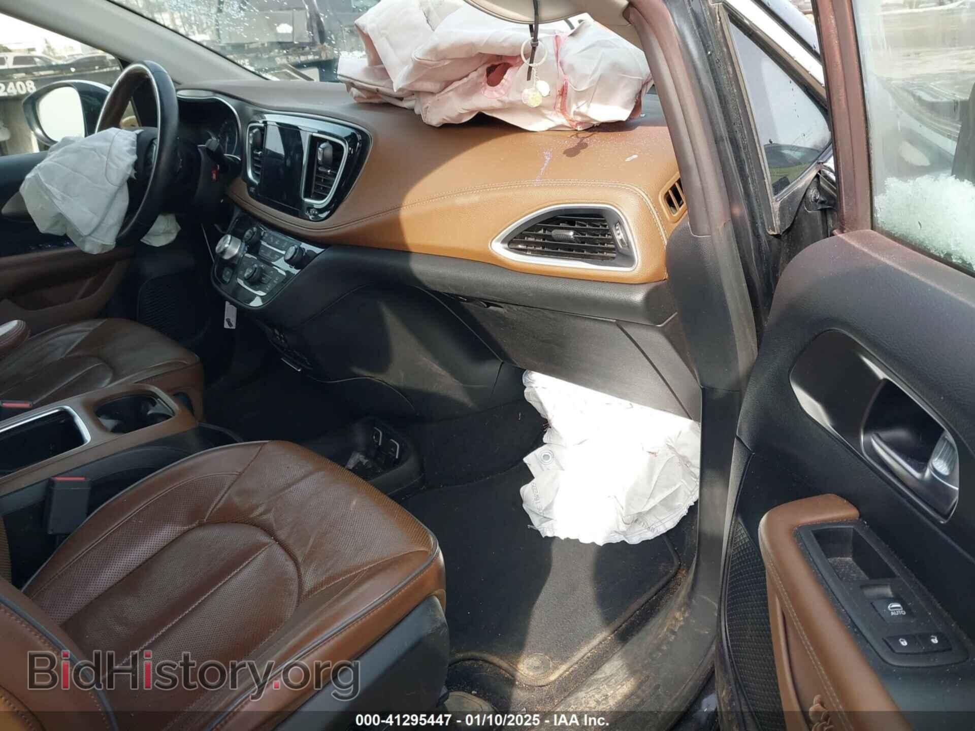 2019 CHRYSLER PACIFICA - VIN: 2C4RC1GG4KR549958 - Фото 5
