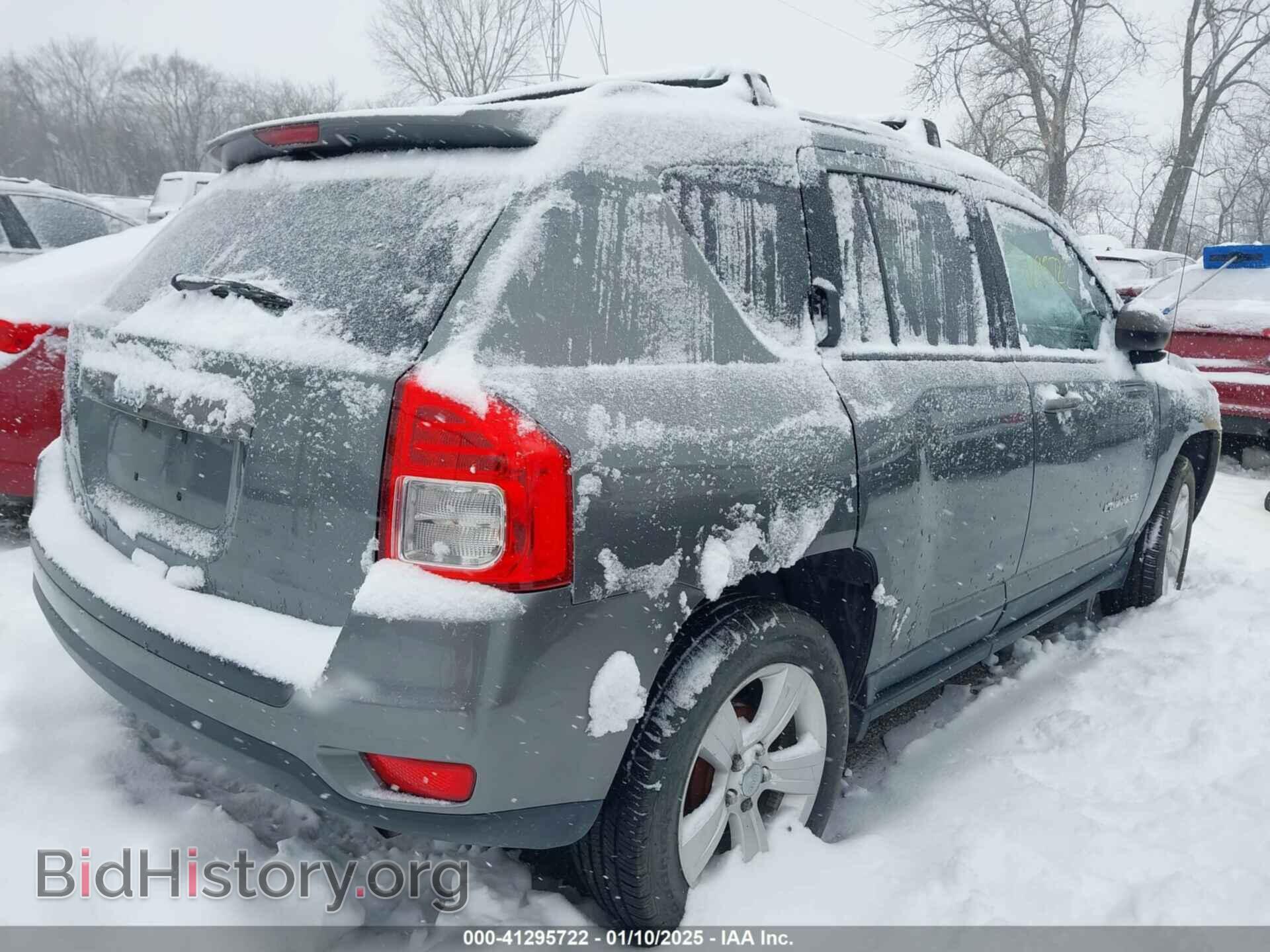 2011 JEEP COMPASS - VIN: 1J4NT1FA5BD261018 - Photo 4