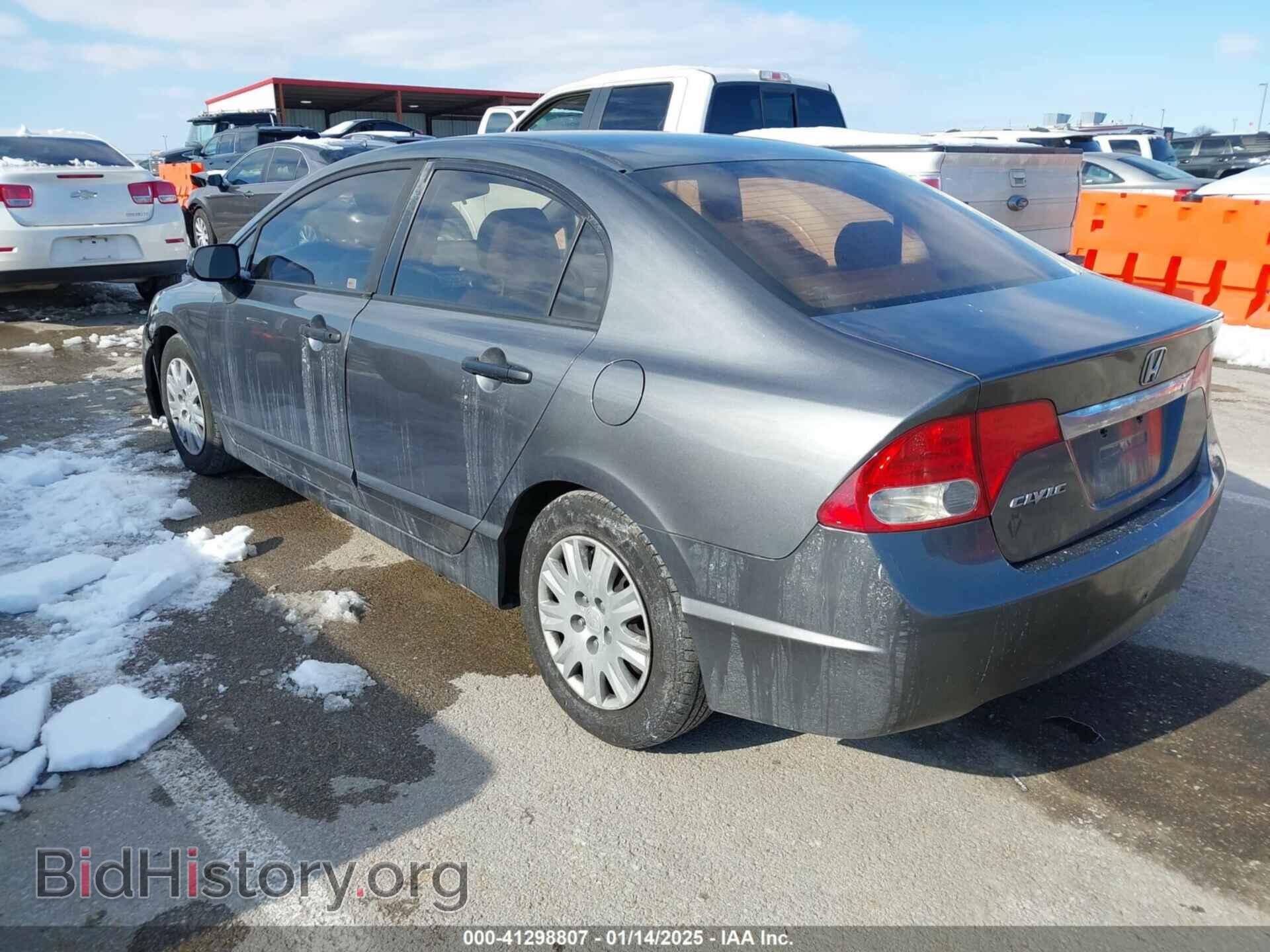 2010 HONDA CIVIC - VIN: 19XFA1F31AE036111 - Фото 3