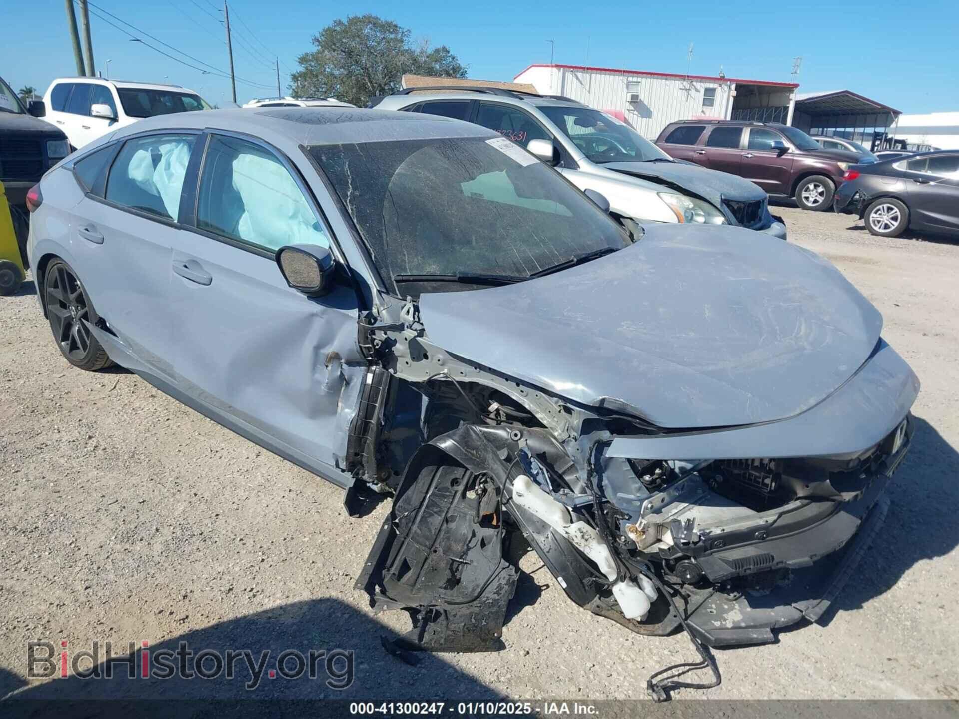 Фотография 19XFL1H80RE009626 - HONDA CIVIC 2024
