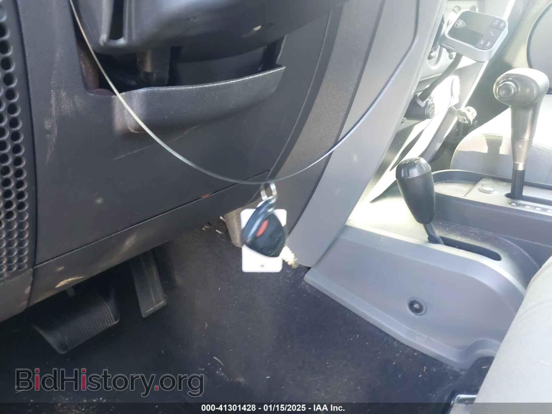 2008 JEEP WRANGLER - VIN: 1J4FA54128L583473 - Фото 11