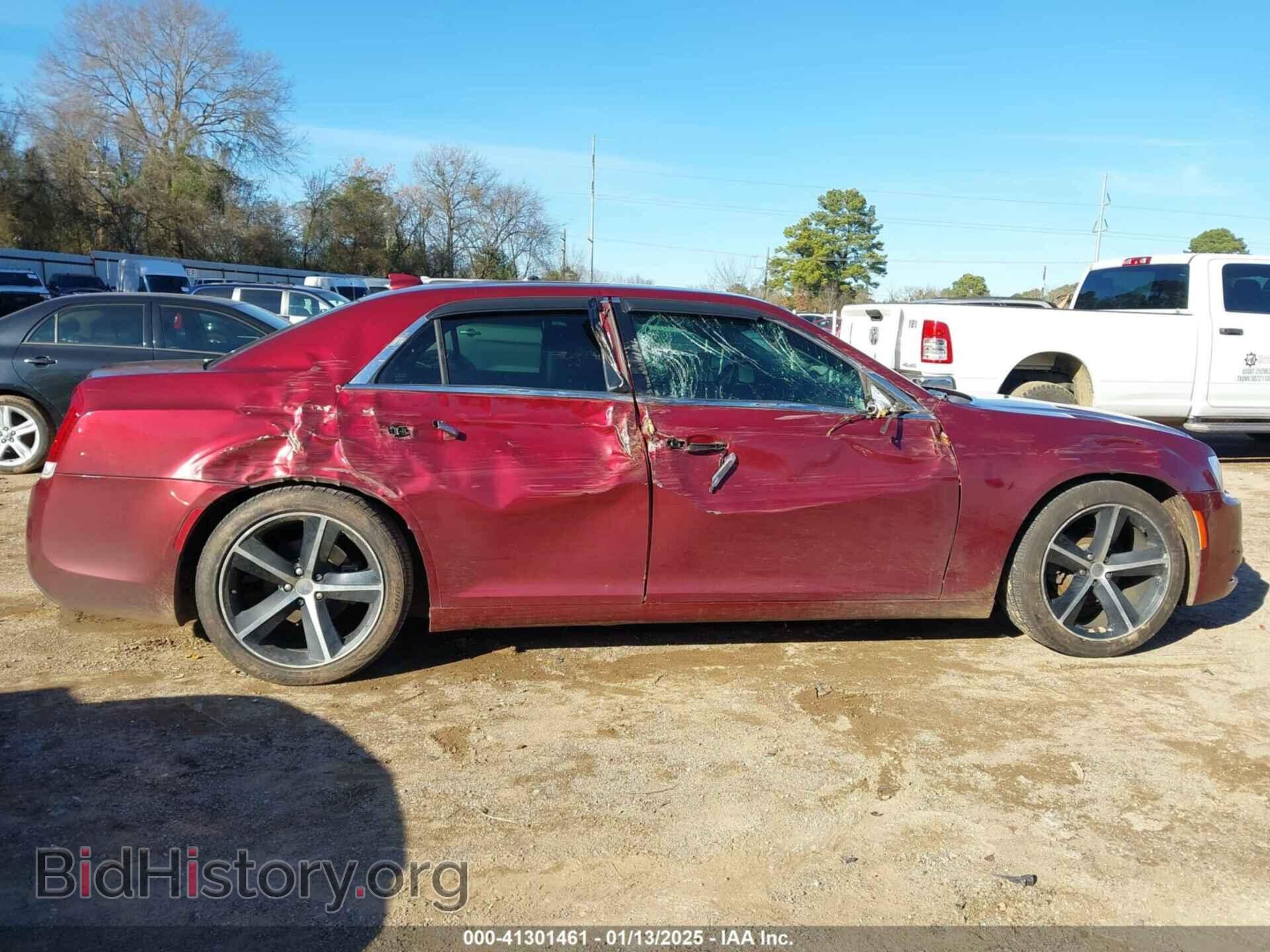 2018 CHRYSLER 300 - VIN: 2C3CCAEG9JH211330 - Фото 6