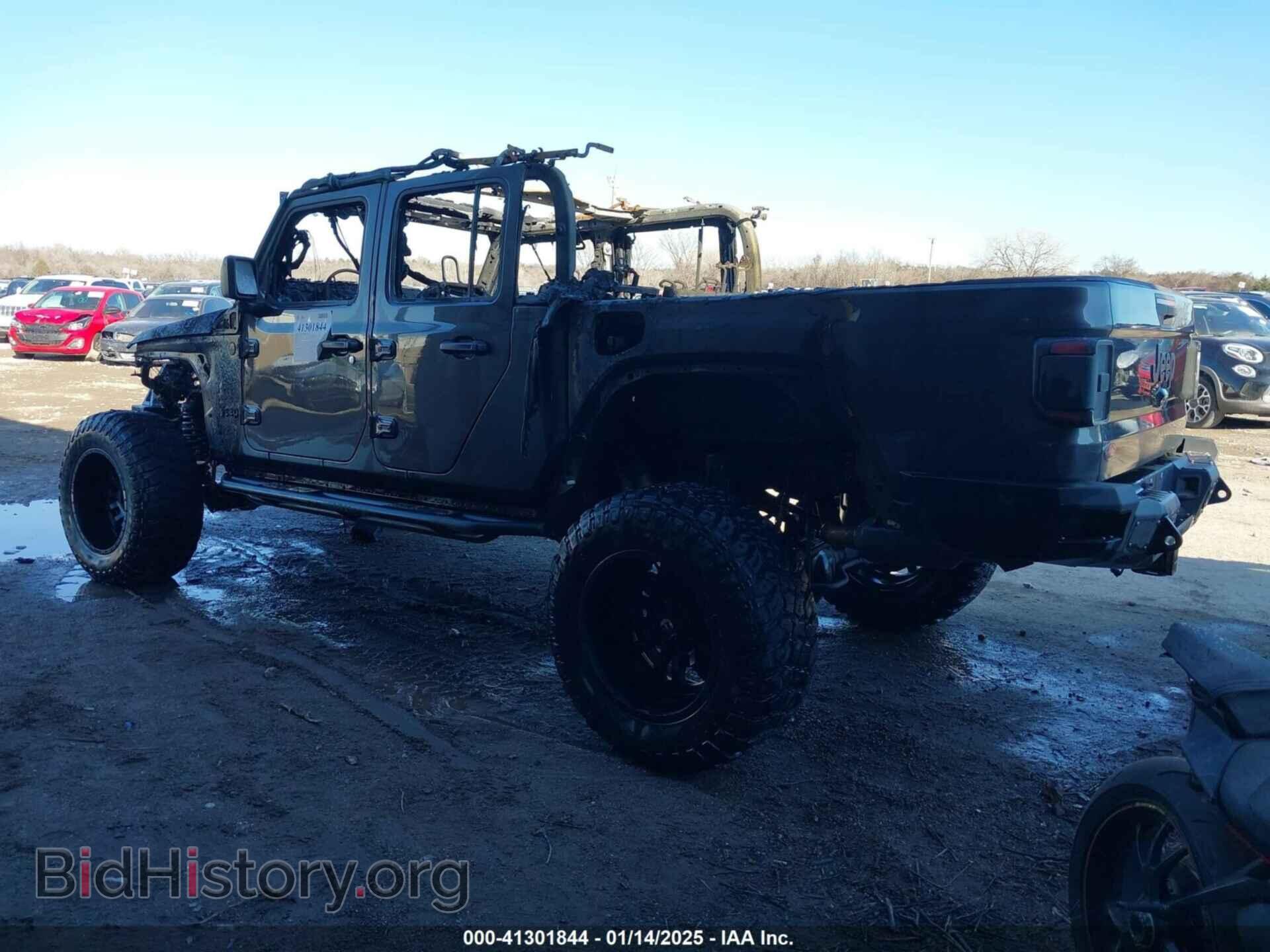 2020 JEEP GLADIATOR - VIN: 1C6HJTAG8LL203225 - Фото 3
